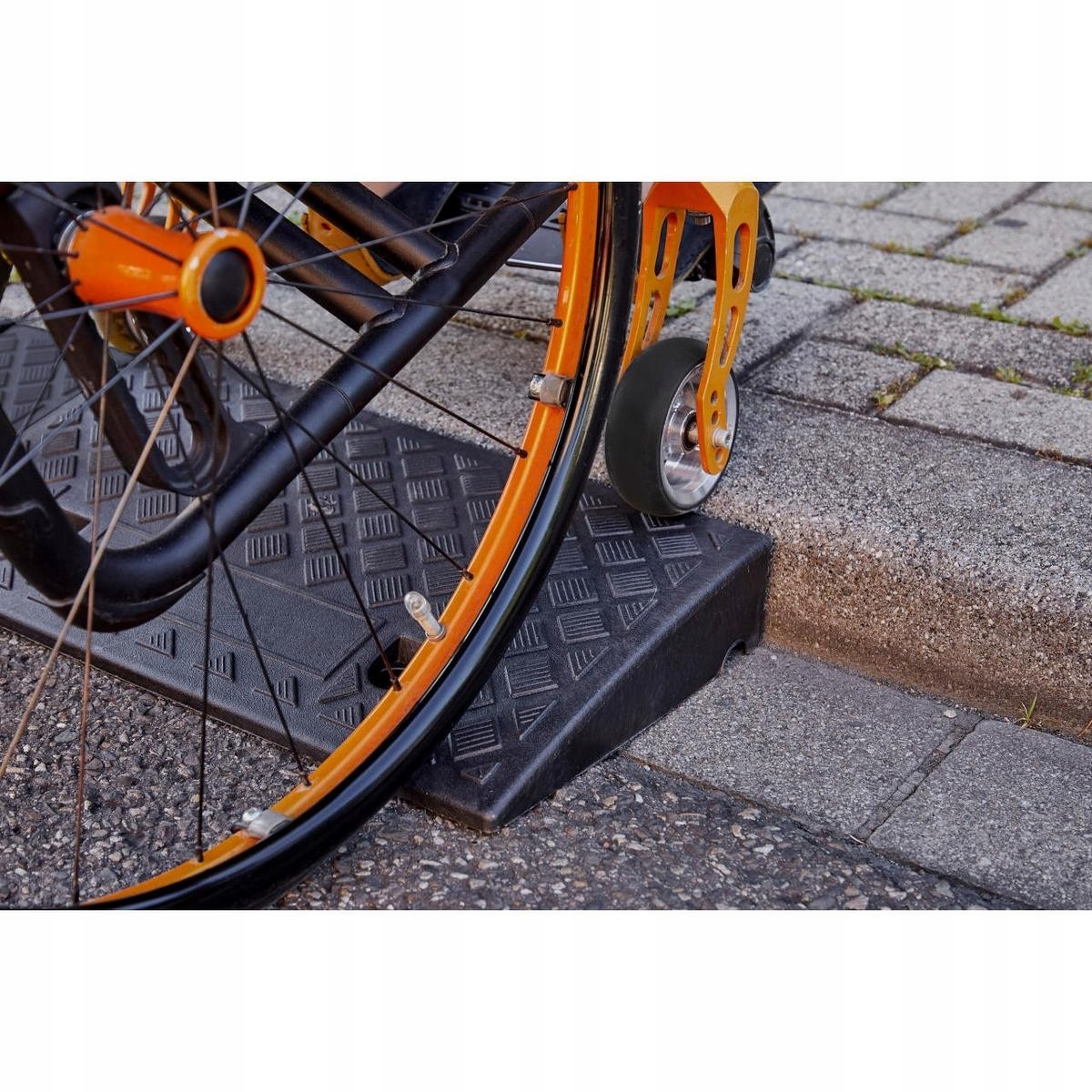 Najazd Podjazd Samochodowy Rampa Podnośnik 2 szt. Kod producenta 10646