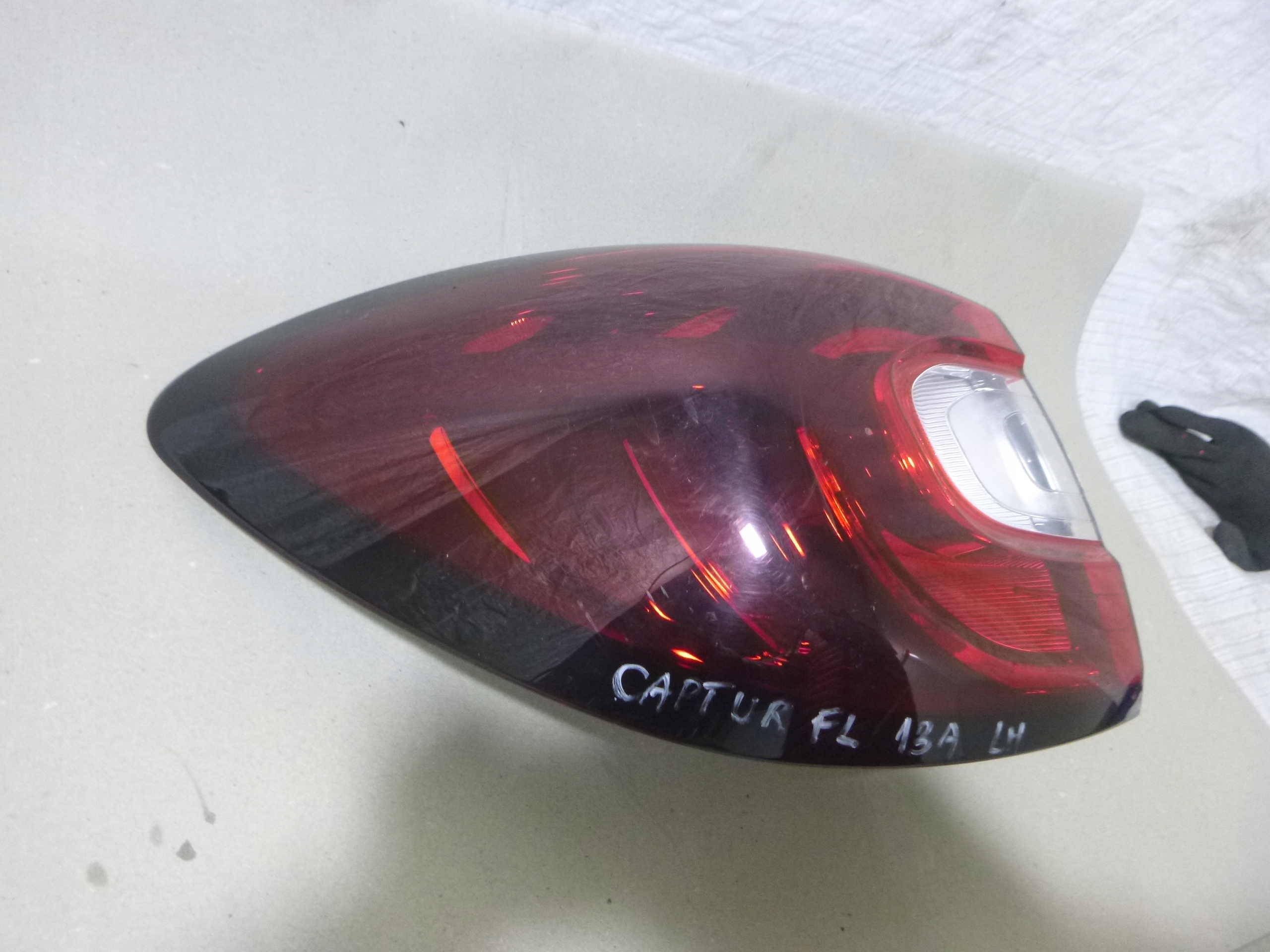 renault CAPTUR РЕСТАЙЛИНГ led фонарь левый