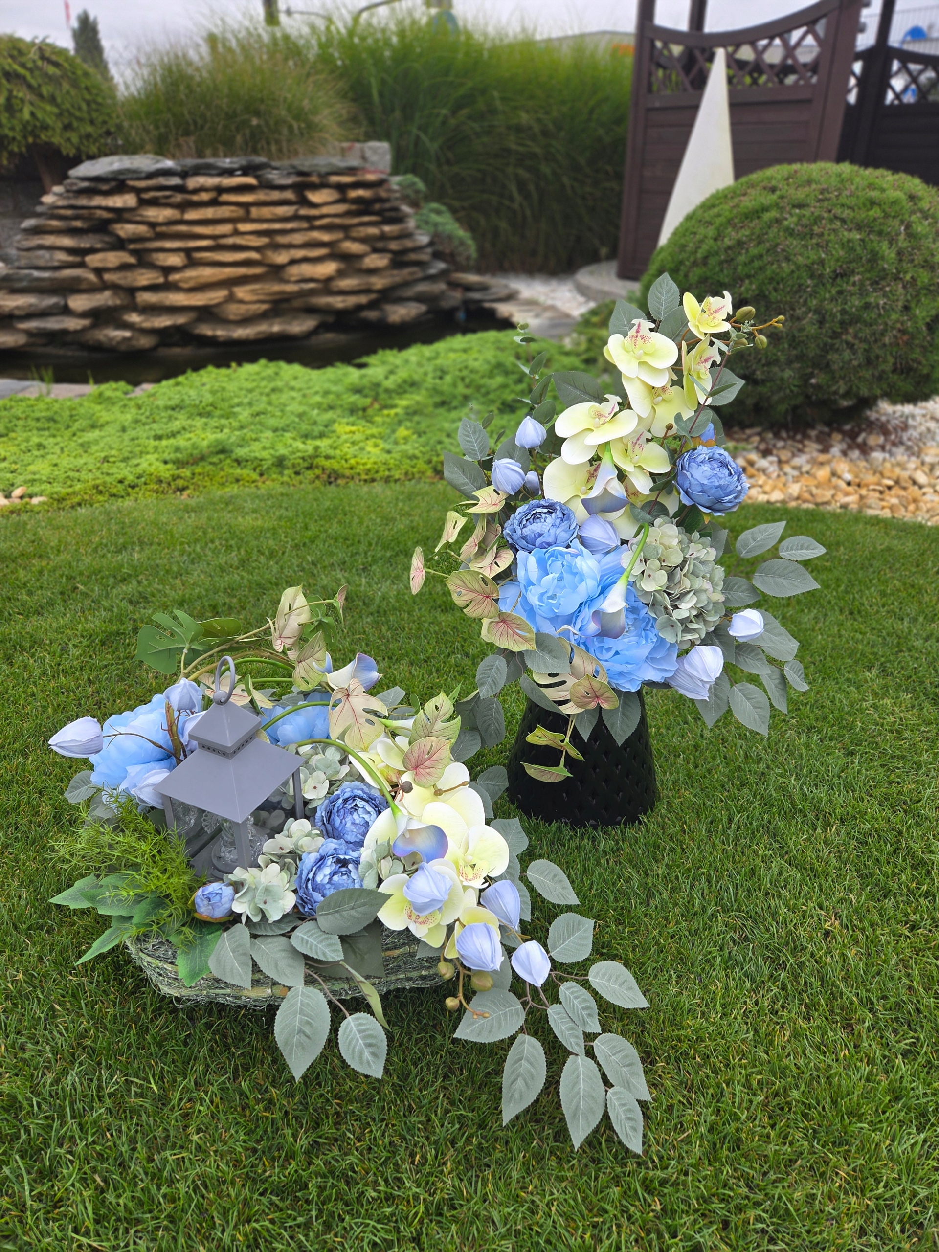 Smútočná kytica na hrob dvojdielna, kompozícia č. 12