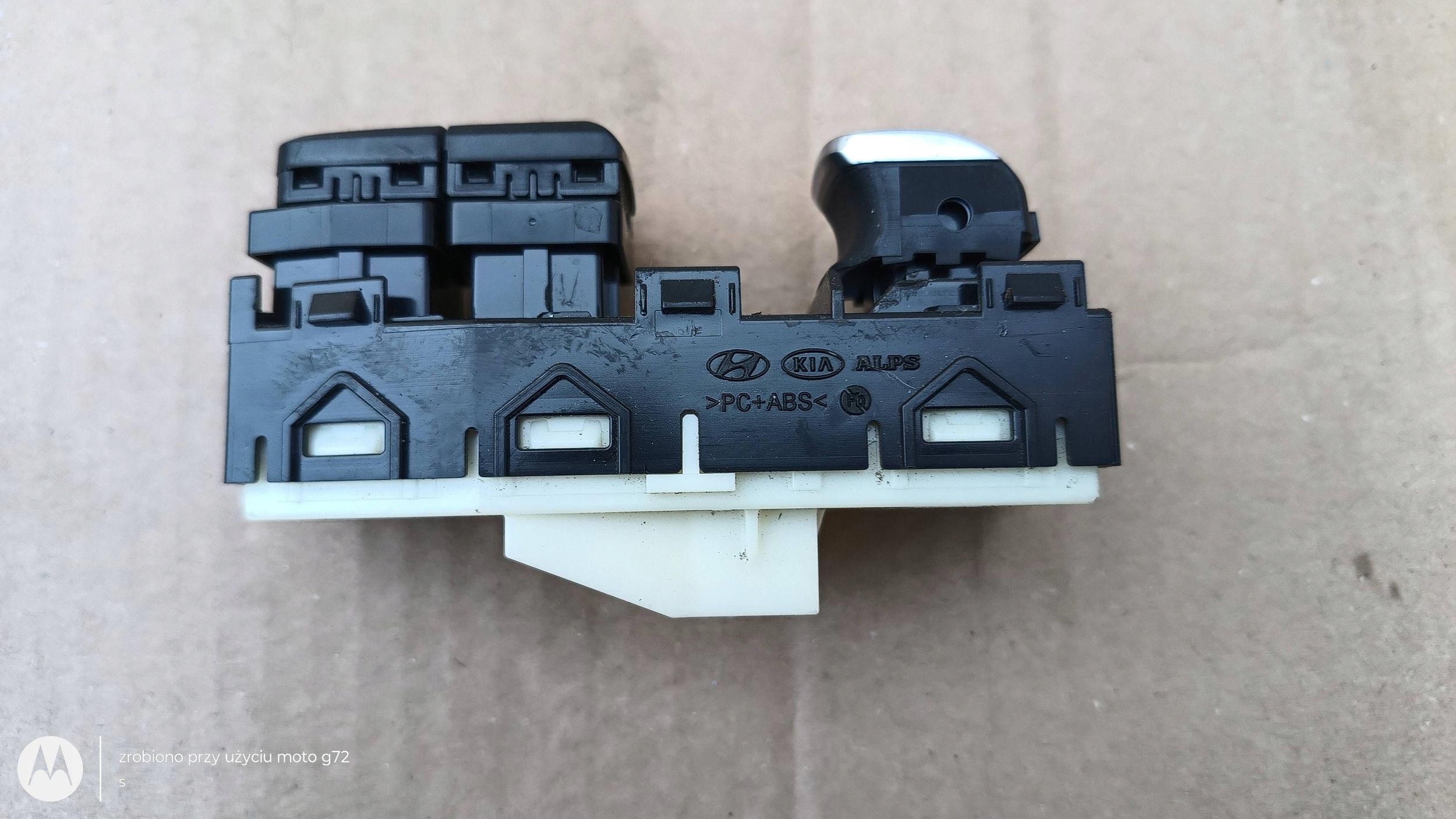 KIA SORENTO IV MQ4 button switch windows right front 93581-P2020WK