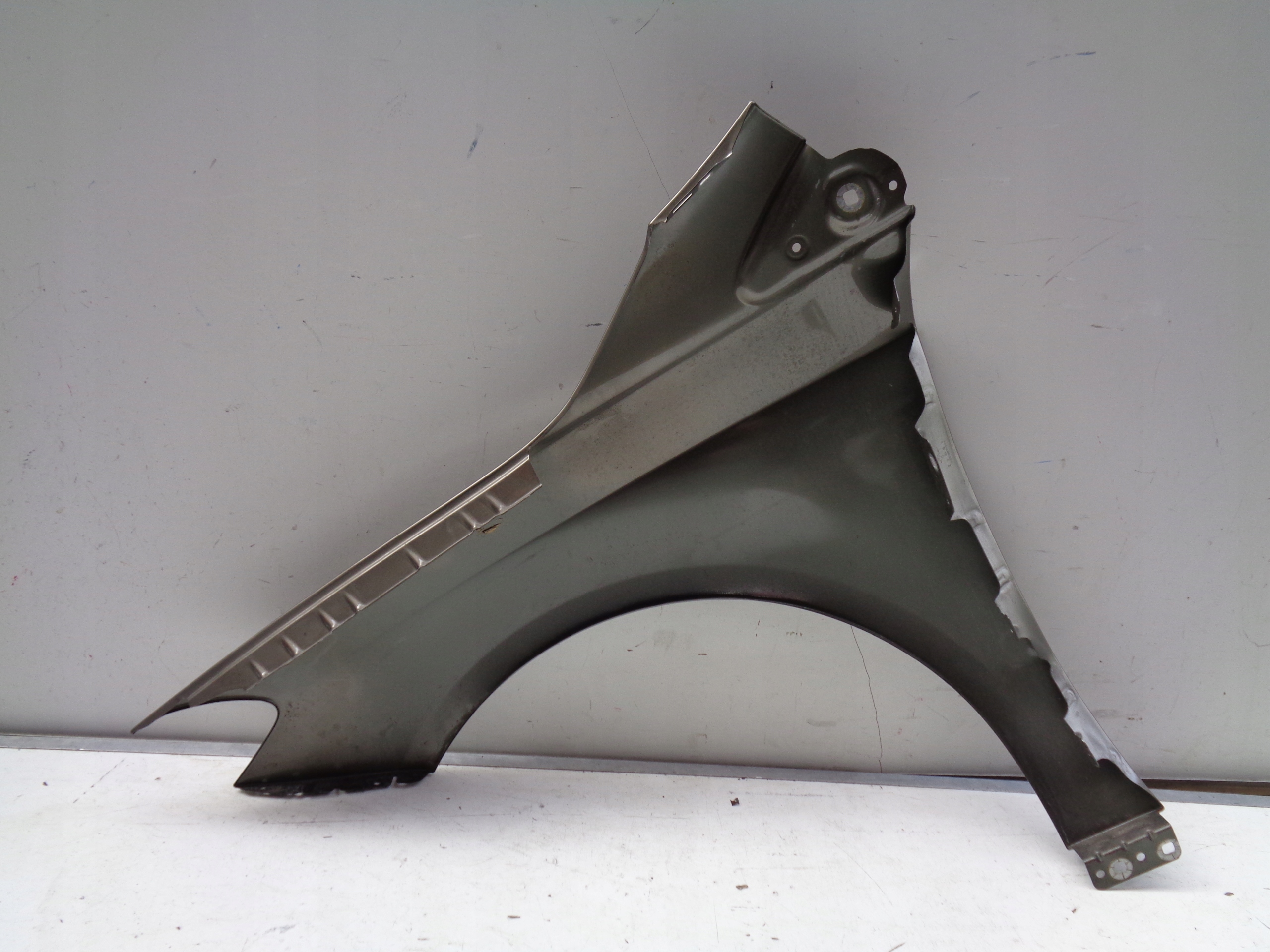 fender right MERCEDES B-class W246 11- NR 34872