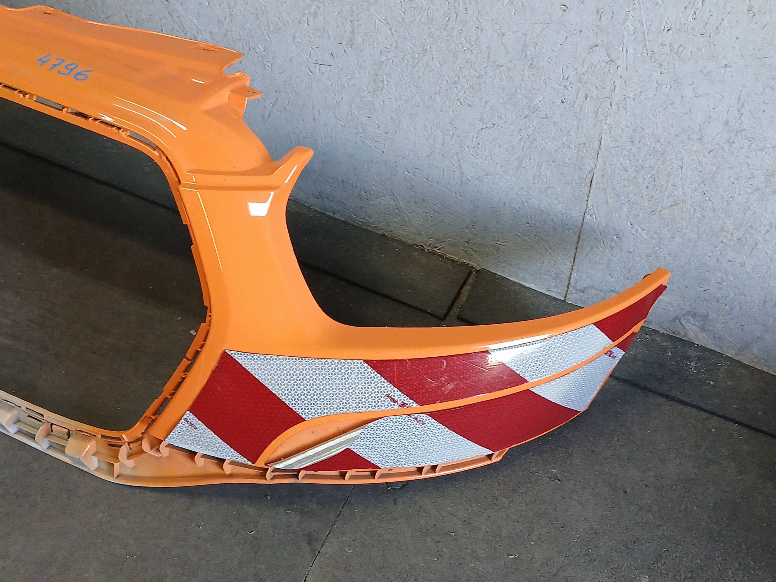 bumper front FORD TRANSIT MK8