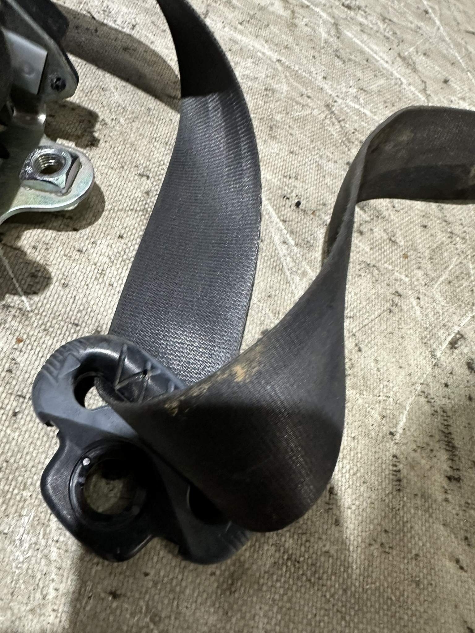 seat belt left front FIAT DOBLO II 735493050