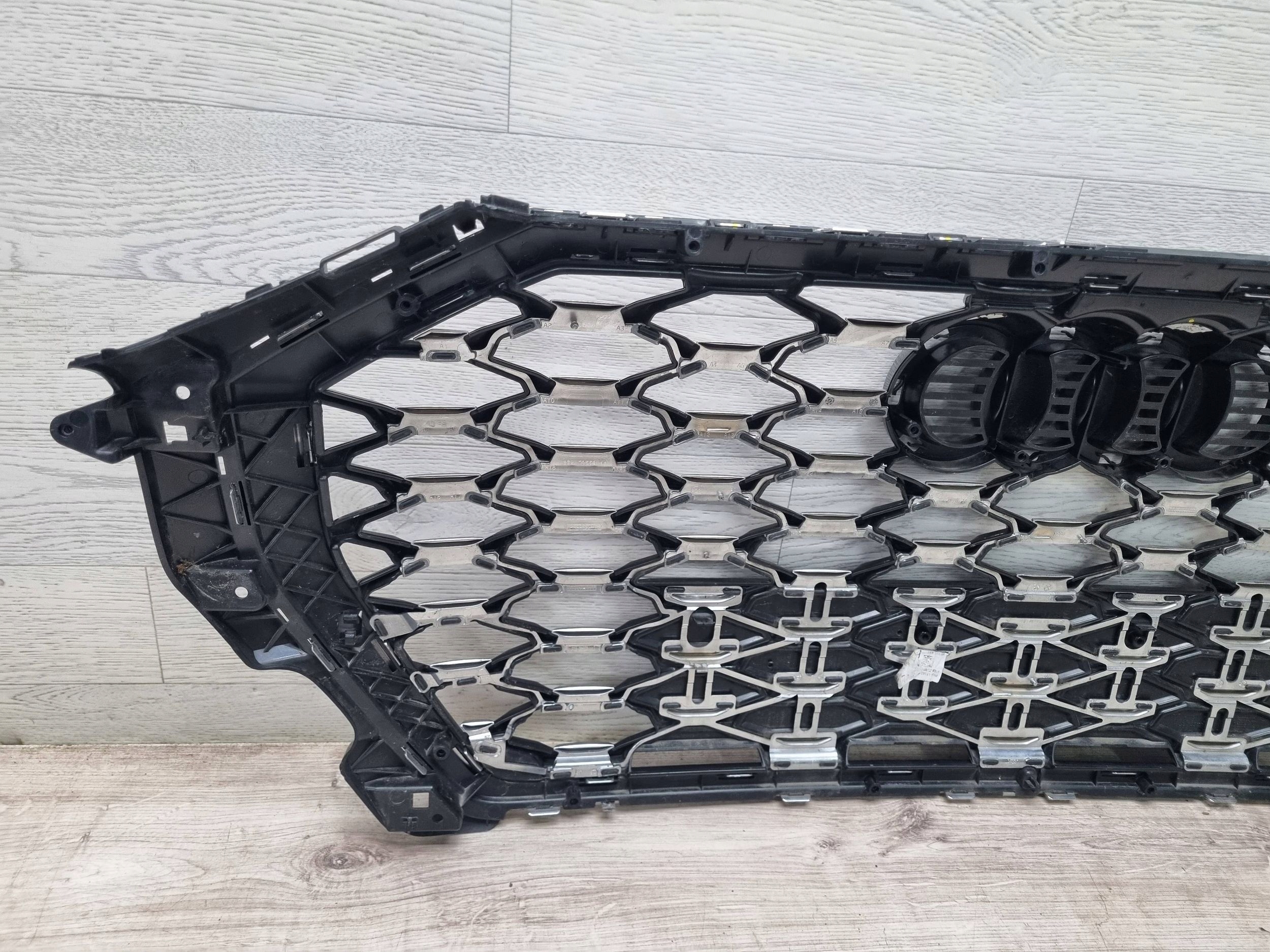 Audi Q3 Kühlergrill FRONTGRILL Kühlergitter 83F853651 - Thumbnail 7
