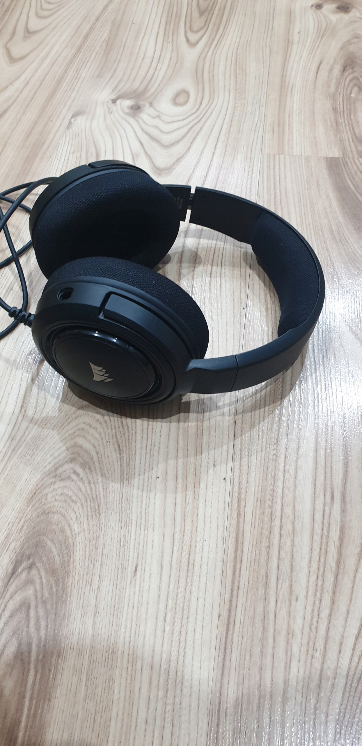 SŁUCHAWKI NAUSZNE GAMINGOWE CORSAIR HS35 Kod producenta CH9109016