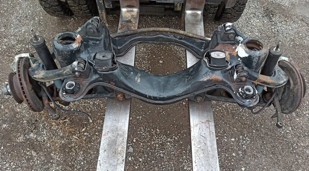 suspension beam axle beam front Mercedes R107 C107