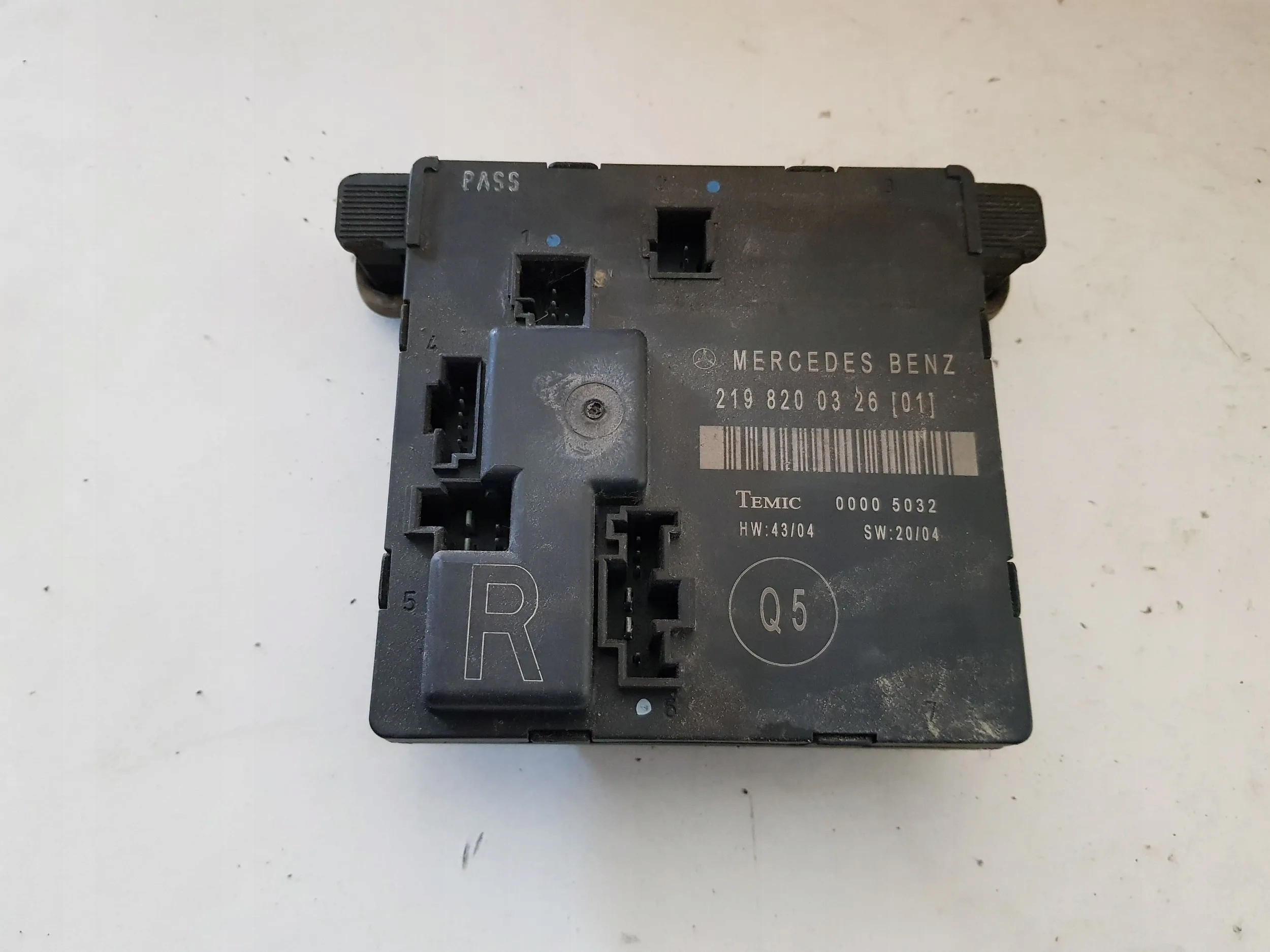 Mercedes-Benz CLS C219 2007 Moduły komfortu