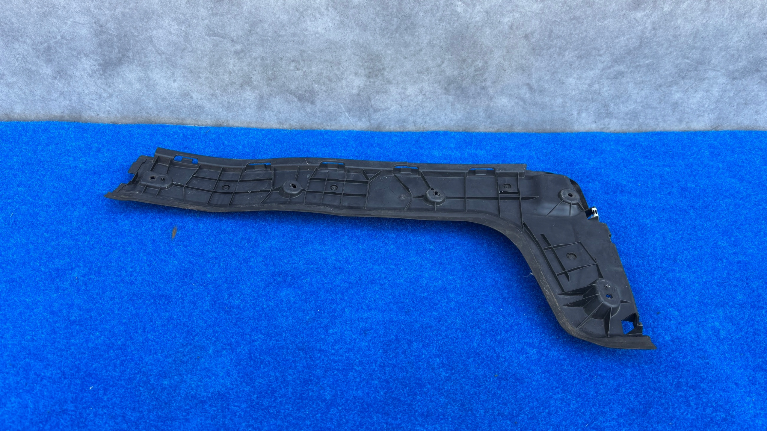 FORD MONDEO MK4 KOMBI right bracket BLENDY support bonnet rear part KP5/C34