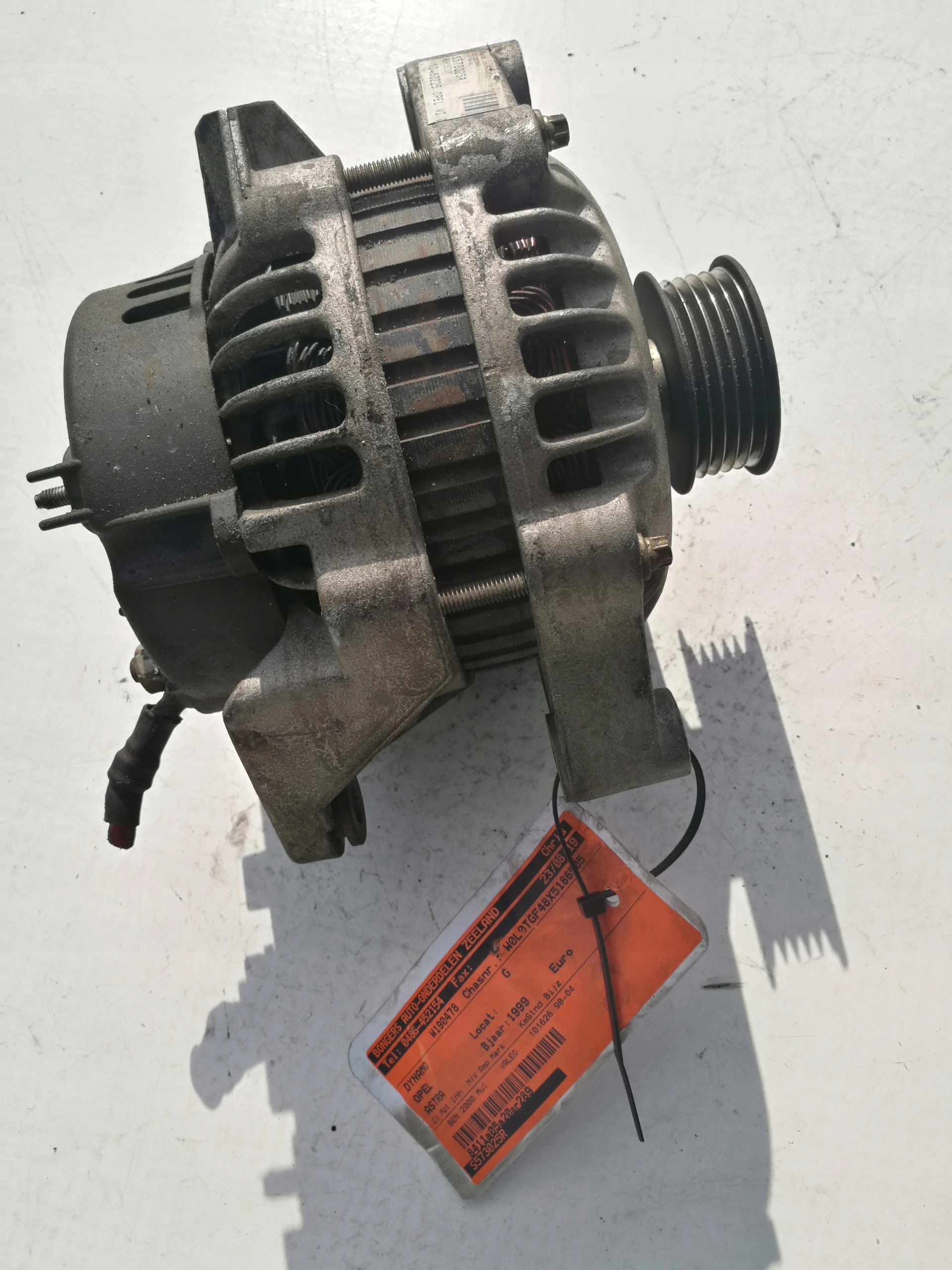 OPEL ASTRA ZAFIRA 2.0 b ALTERNATOR 10480225