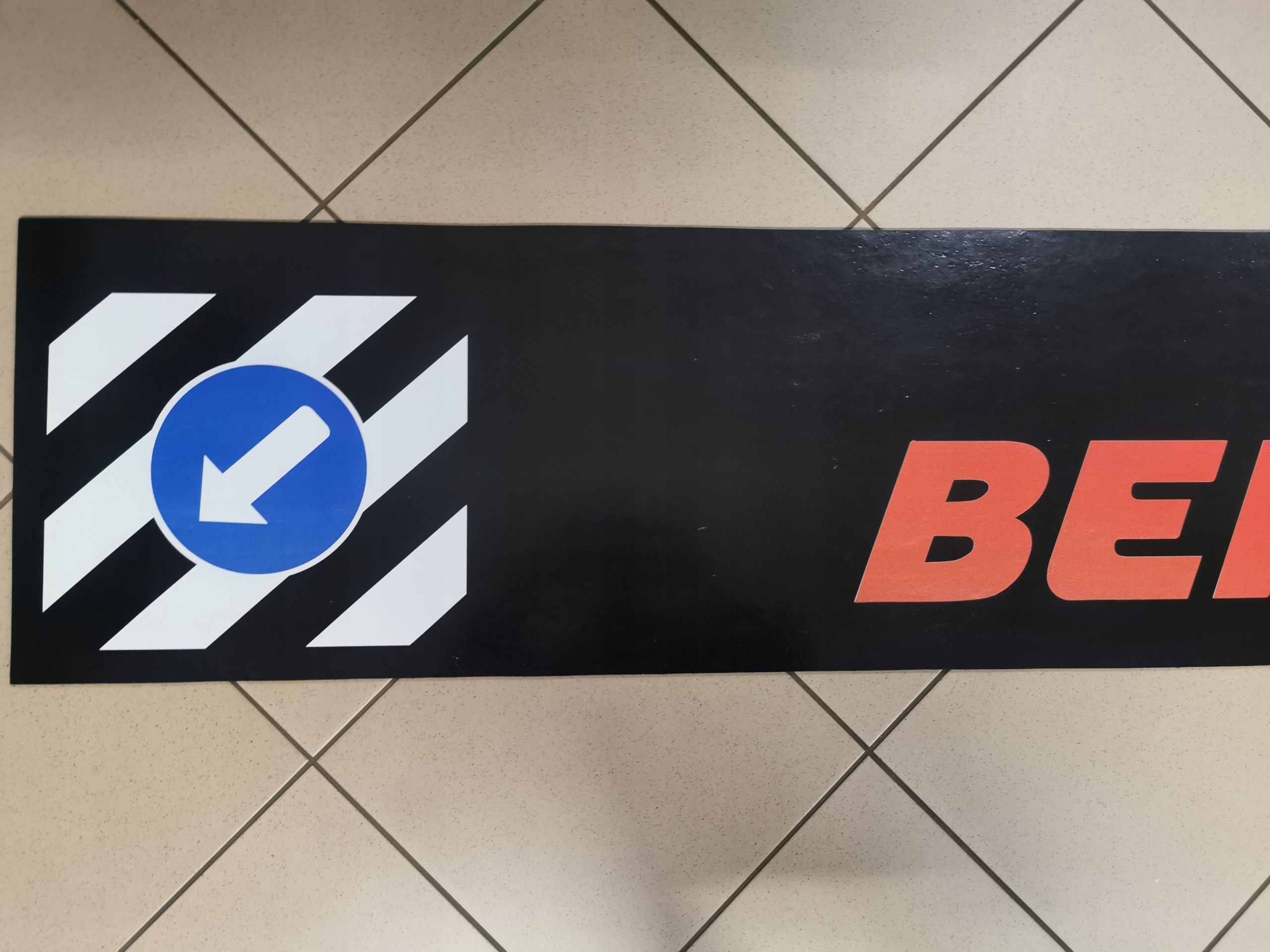 Chlapacz fartuch naczepy przyczepy BENALU czarny Installation side Rear