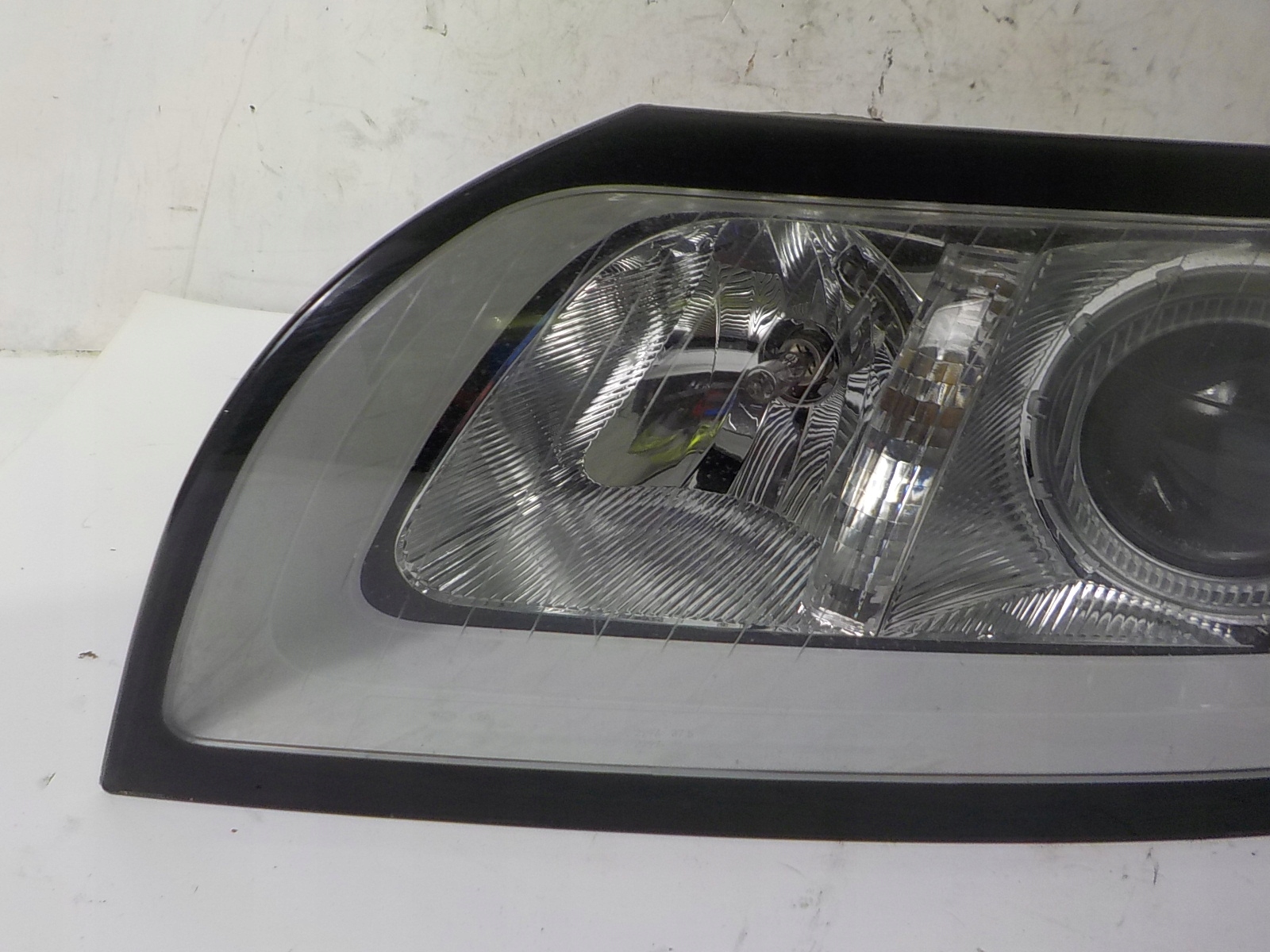 VOLVO V50 LIFT light left front front UK 31265700 LH