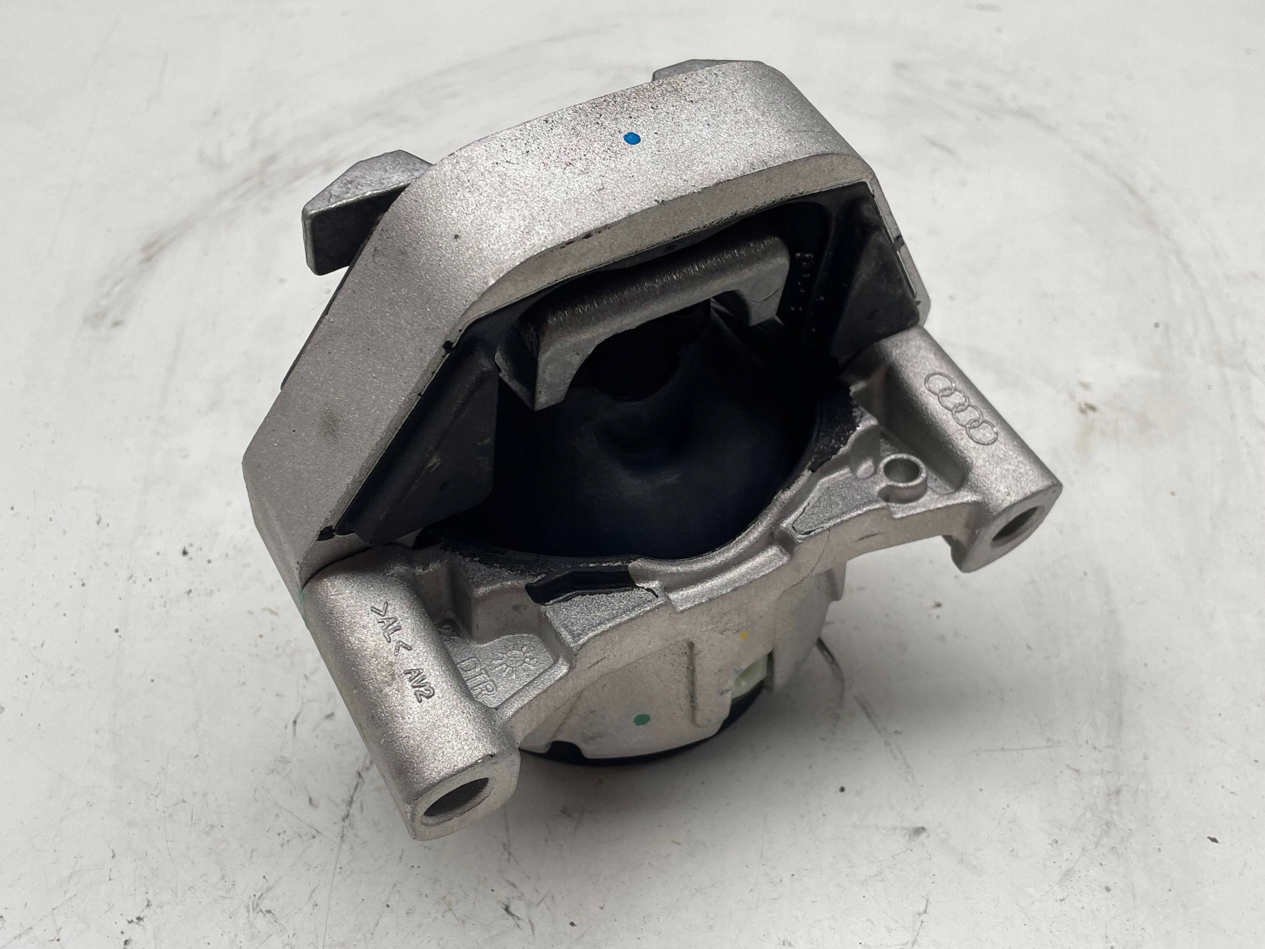 AUDI A6 A7 C7 A4 A5 Q5 2,0 TDI engine mount right 4G0199381NF !J