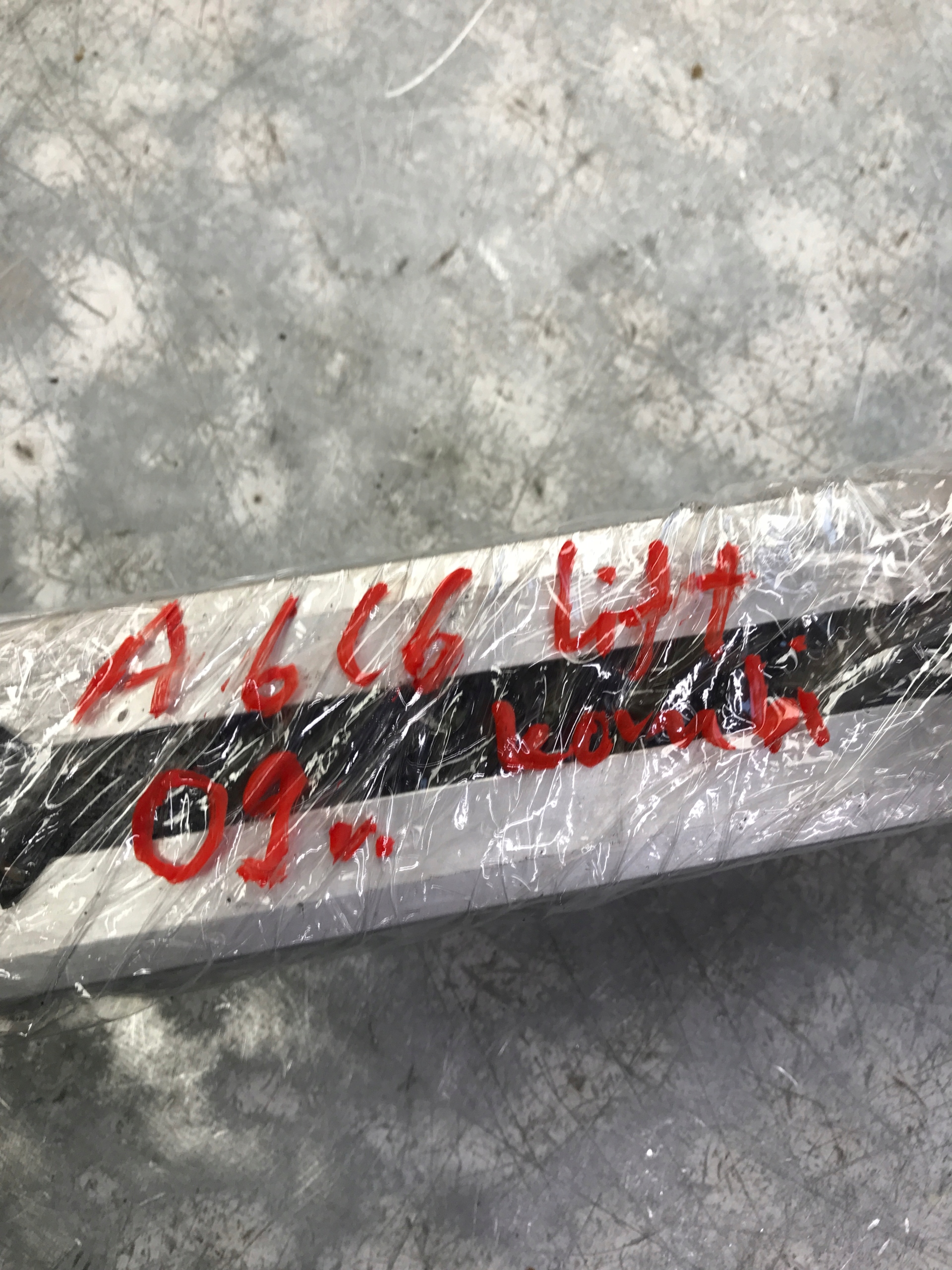SZYNY boot AUDI A6 C6 KOMBI LIFT 4F9863556A