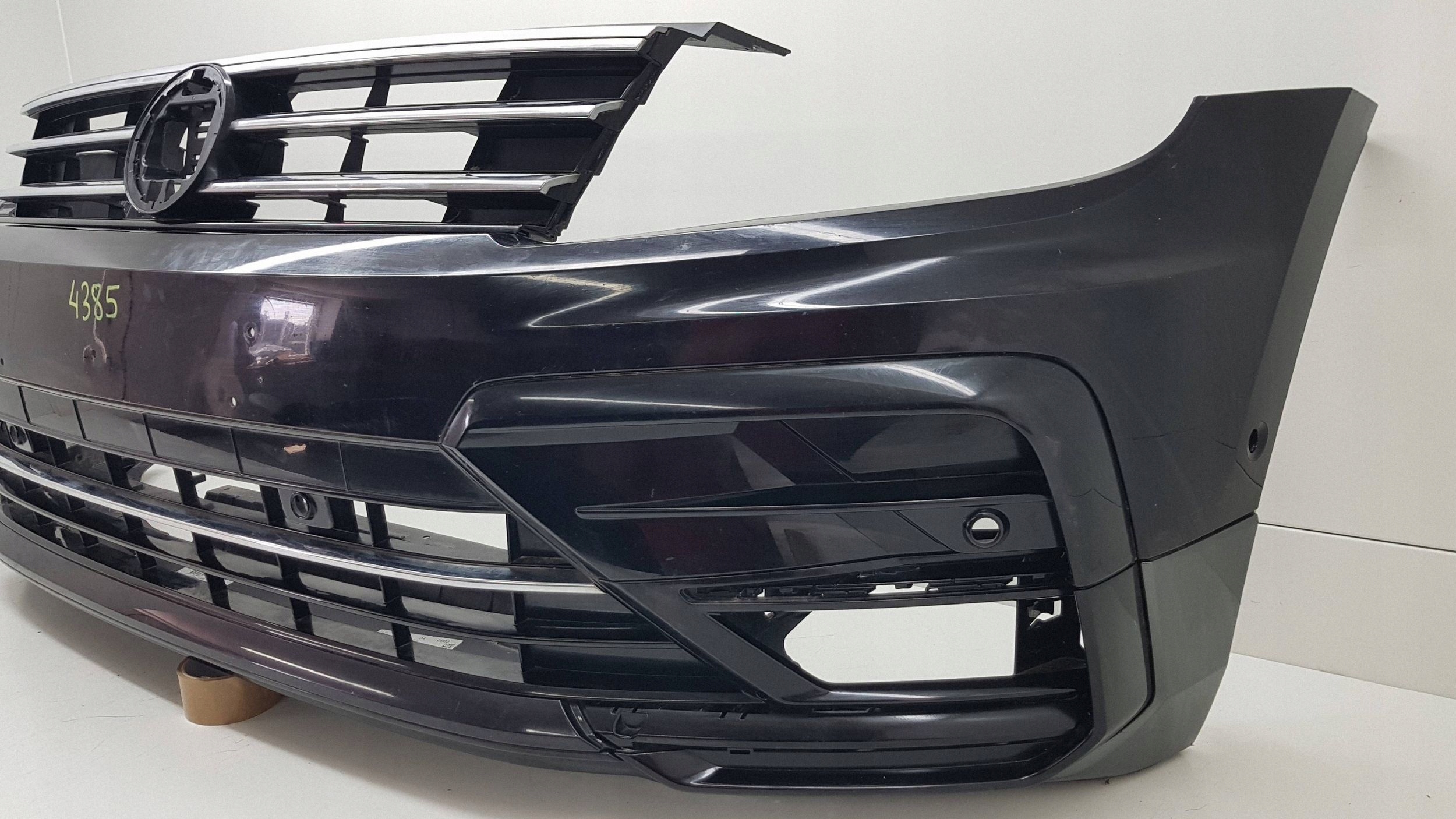 VW TIGUAN 2 II 5NA R-LINE 2017 - bumper front 5NA.807.221.B