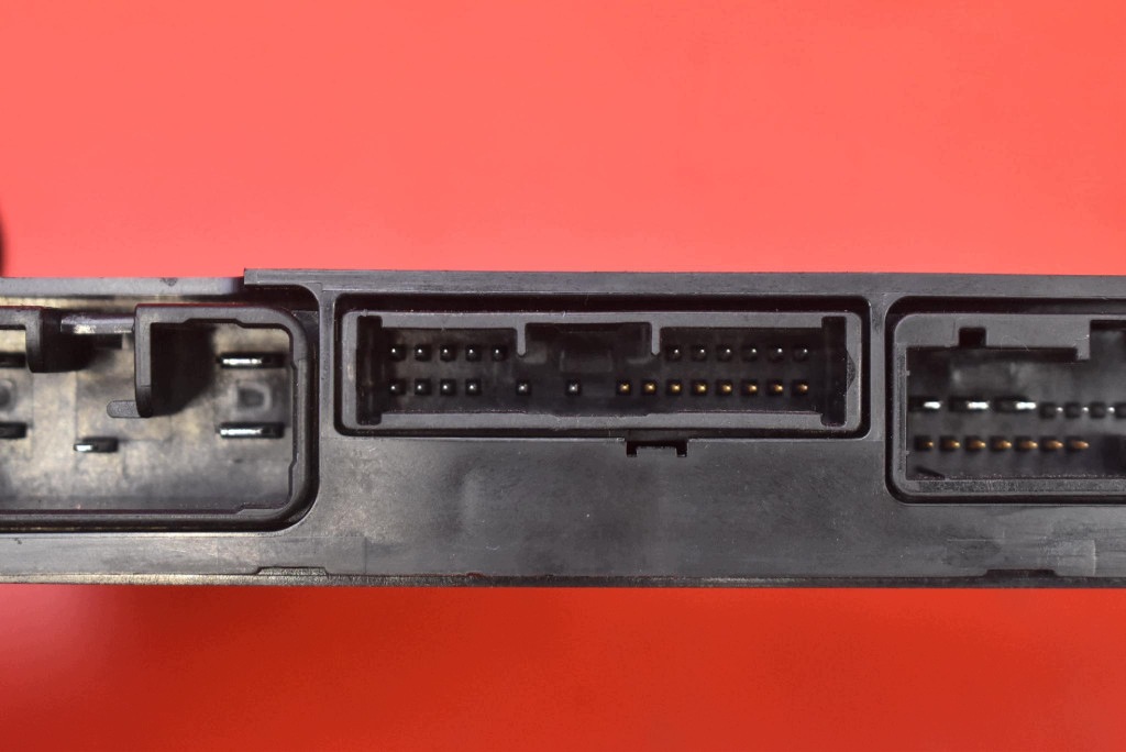 control unit module START/STOP 89261-0W030 TOYOTA YARIS 4 IV GR 1.6 T 261 KM