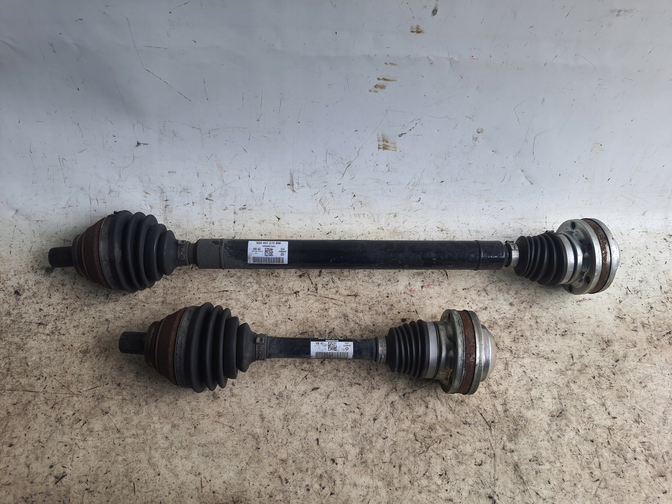 VW SKODA AUDI airbag semi-axis left 5Q0407271AQ