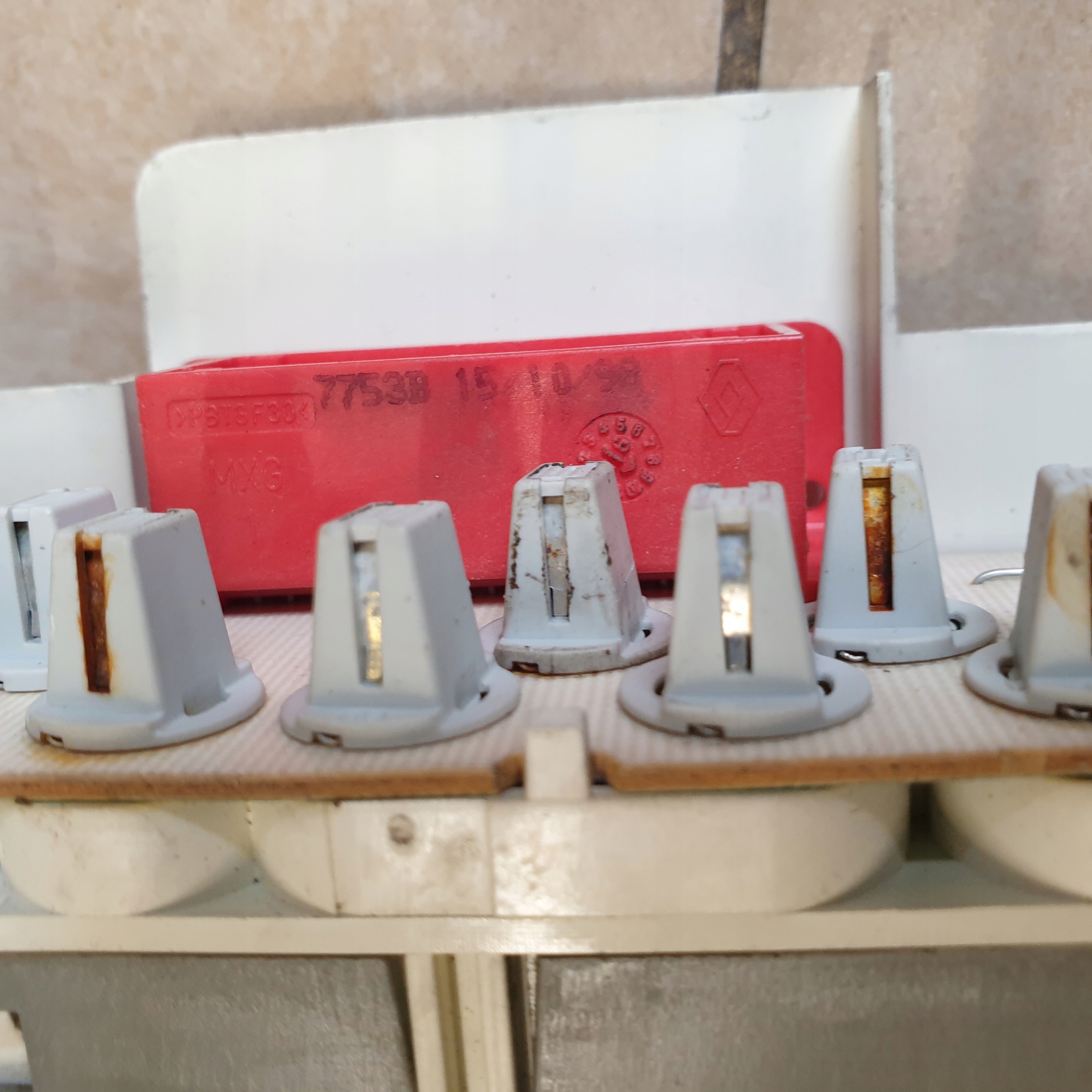 дисплей многофункциональный часы renault TWINGO и