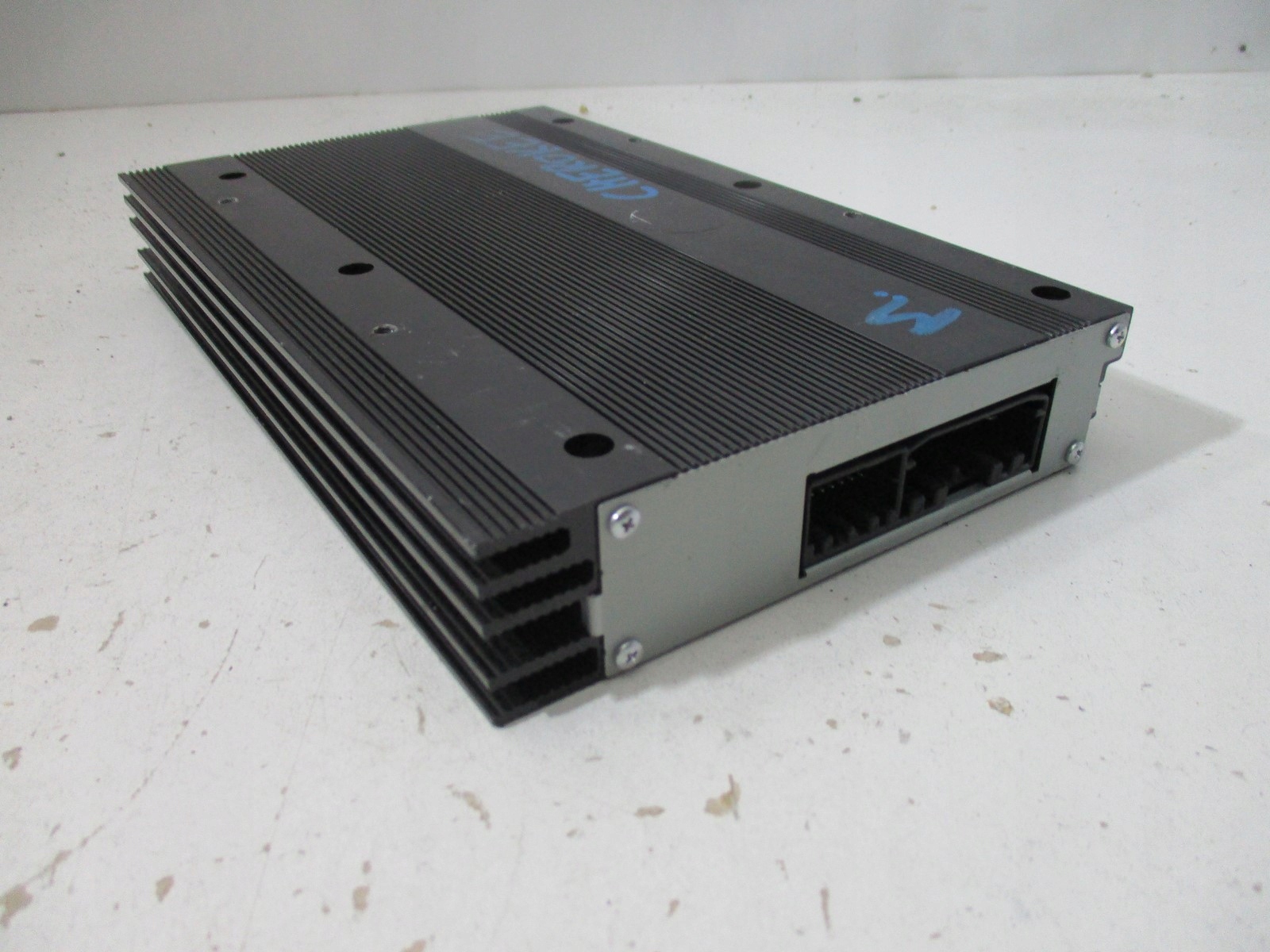 Moduł wzmacniacz Jeep Grand Cherokee 05091999AA