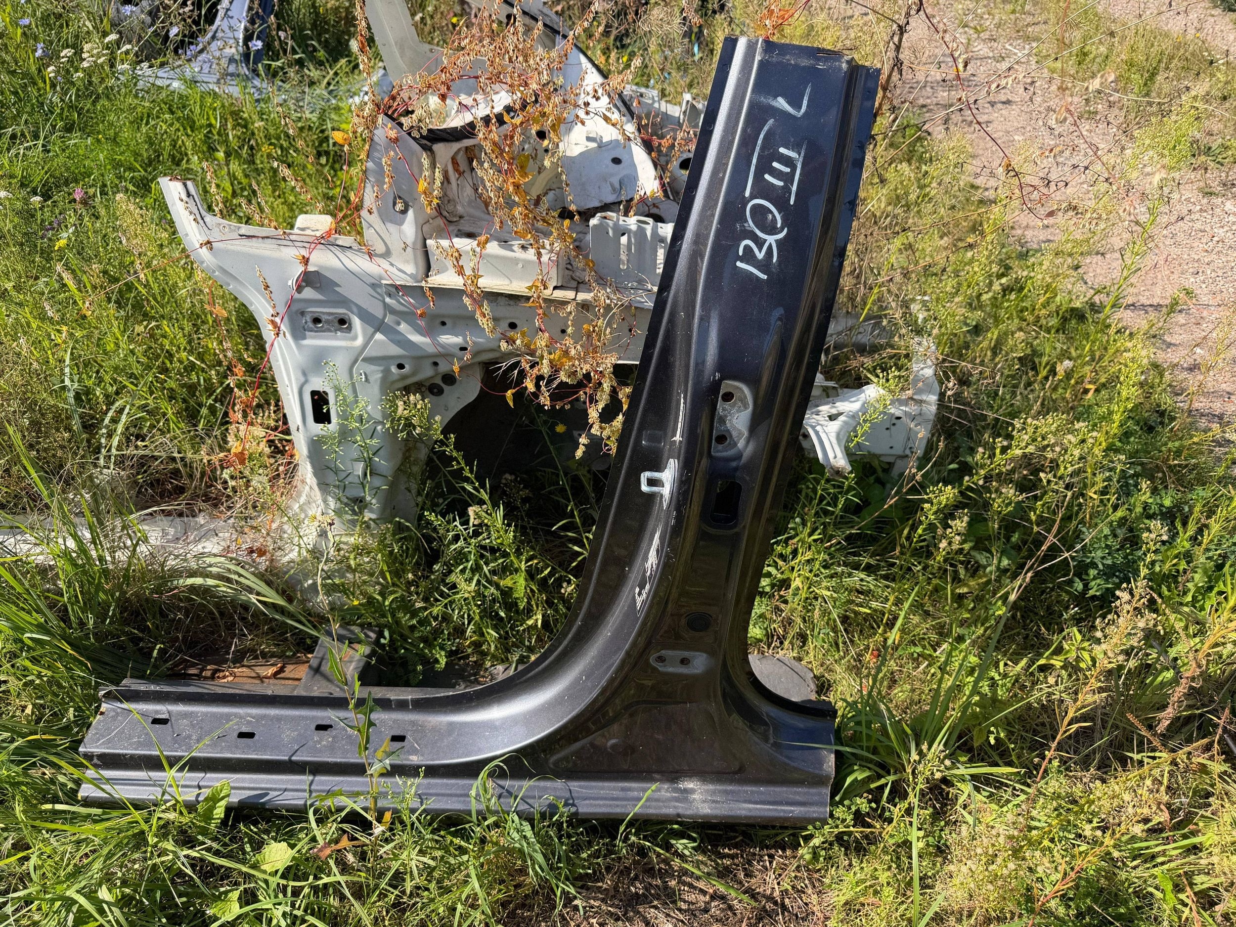 threshold pillar central left HYUNDAI I30 III HB 2017
