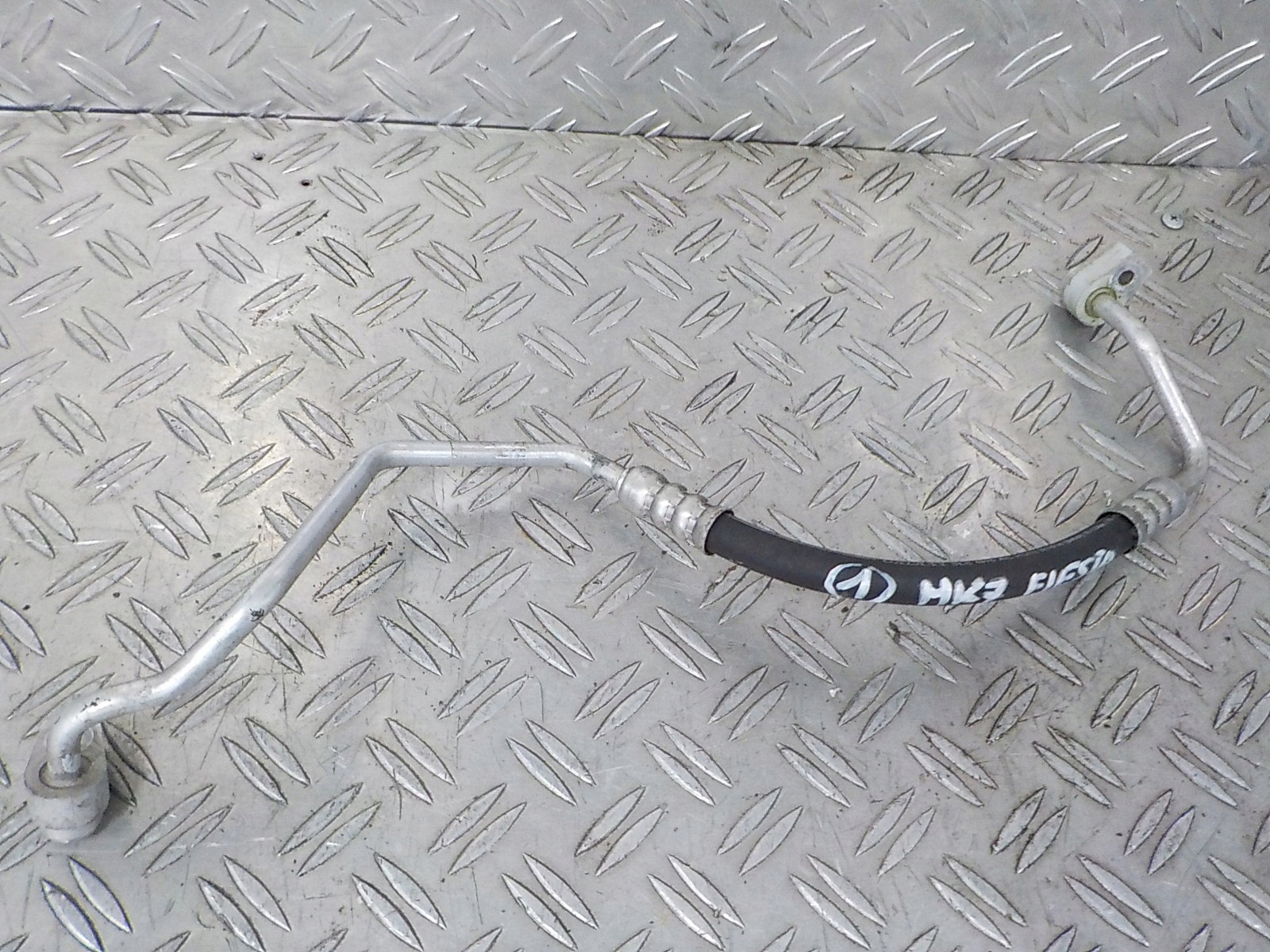 G1B1-19A704-CA - FORD FIESTA MK7 ЛІФТ ШЛАНГ ТРУБИ КОНДИЦІОНЕР ШЛАНГ