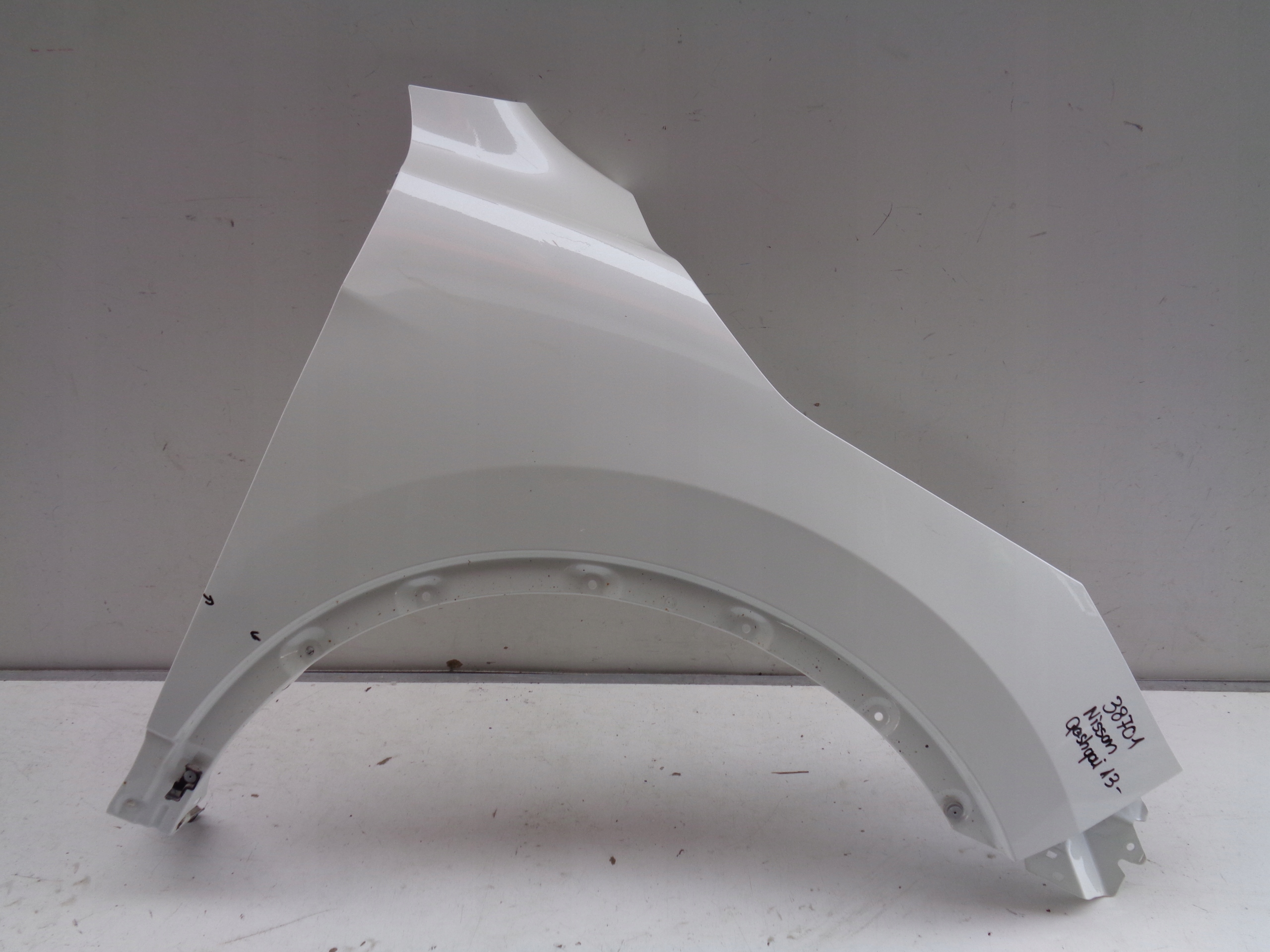 fender right front NISSAN QASHQAI 13- NR 38701