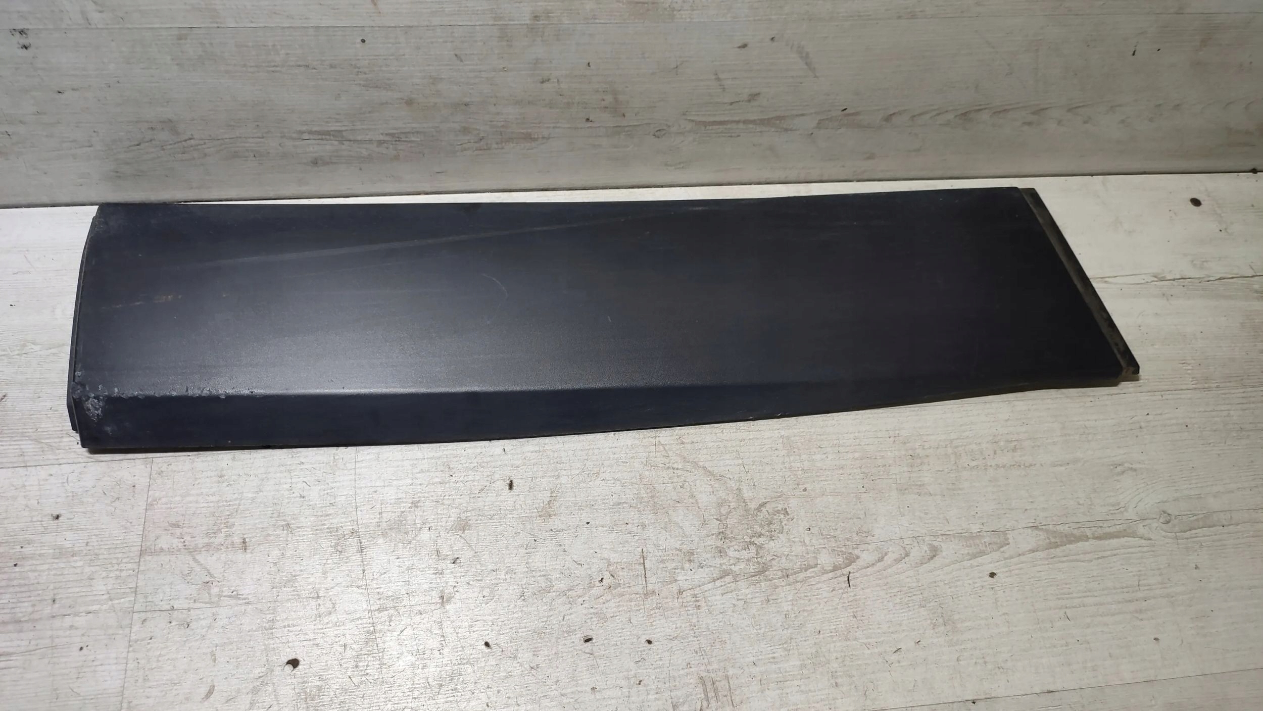 Jeep Cherokee 2015 rear part right moulding door tylnych
