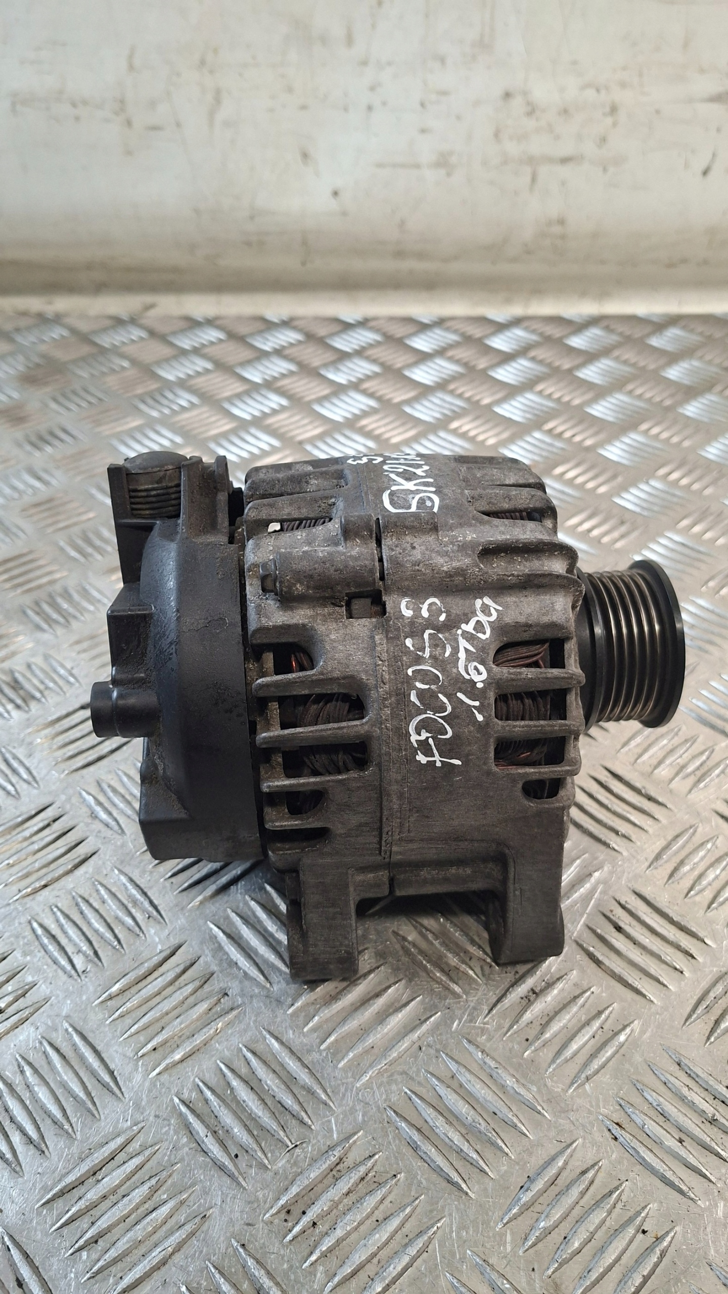 alternátor 120A FORD FOCUS MK3 1.6TDCI
