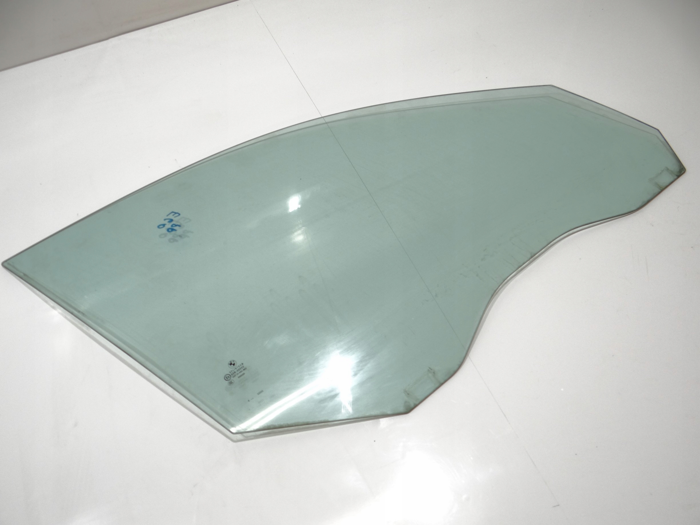 window side door right front BMW E60 (14753954)