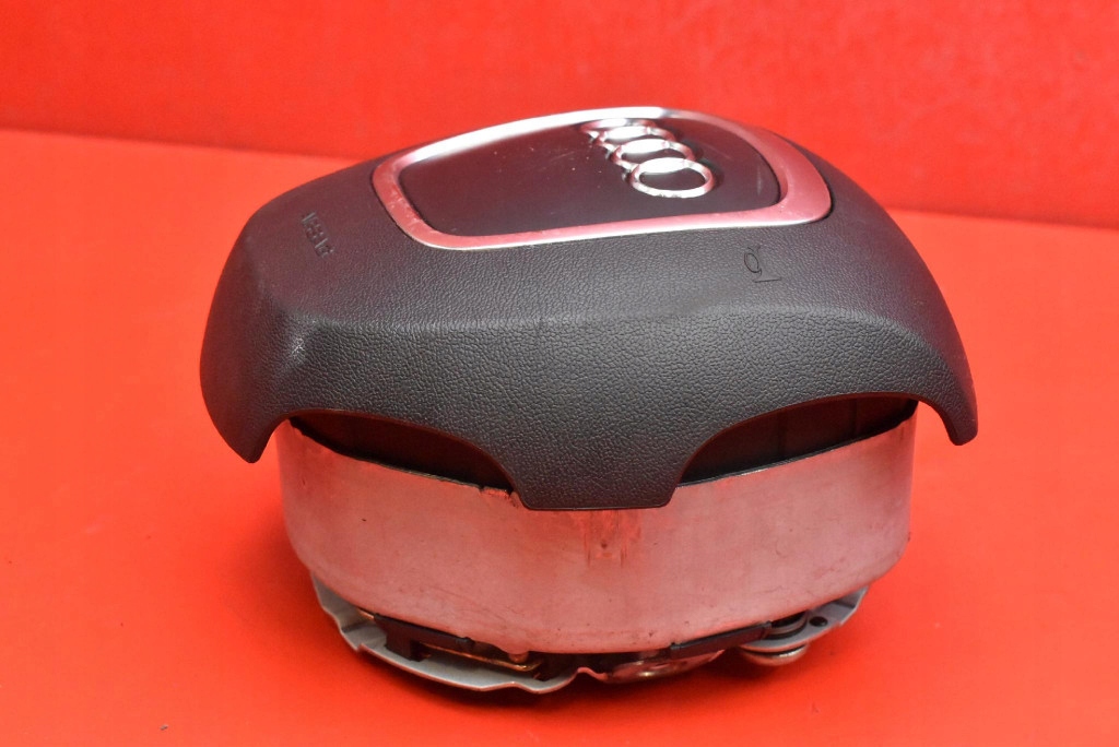 airbag řidičů 8E0880201DE AUDI A4 B7 04-08