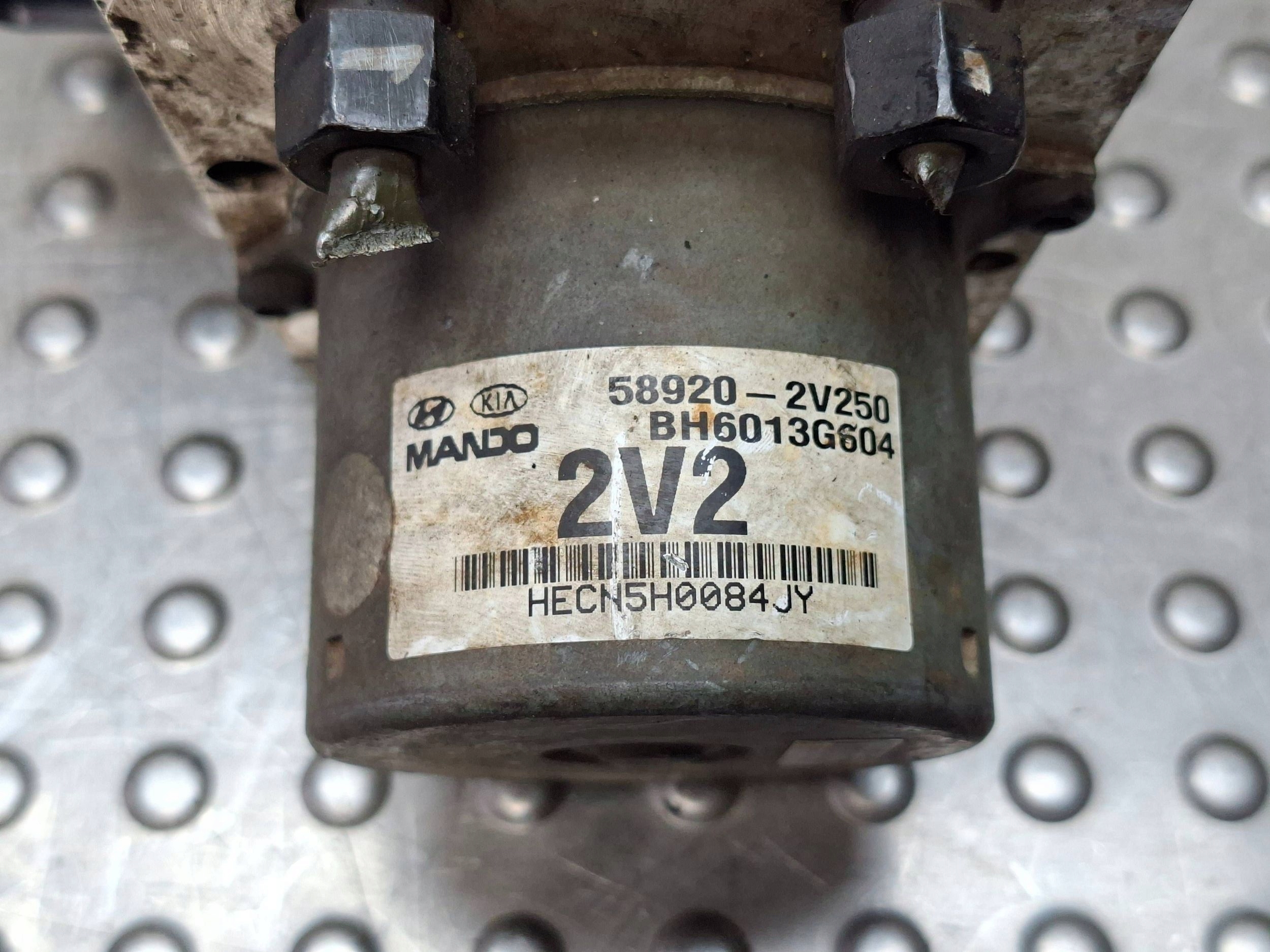 pump control unit ABS HYUNDAI VELOSTER 11- 58920-2V250 BE6003G605