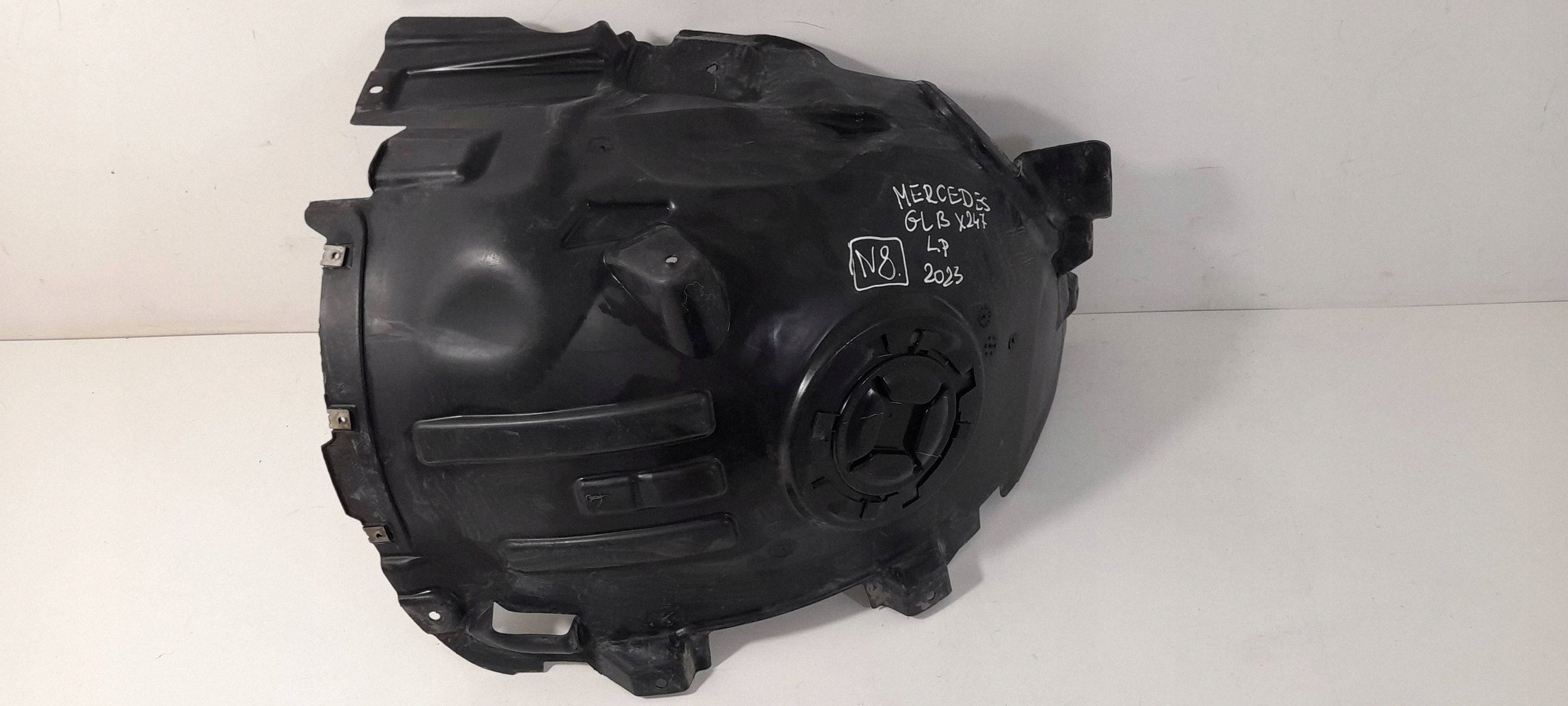 Mercedes-Benz GLB X247 mudguard front left A2478840100 (N8)