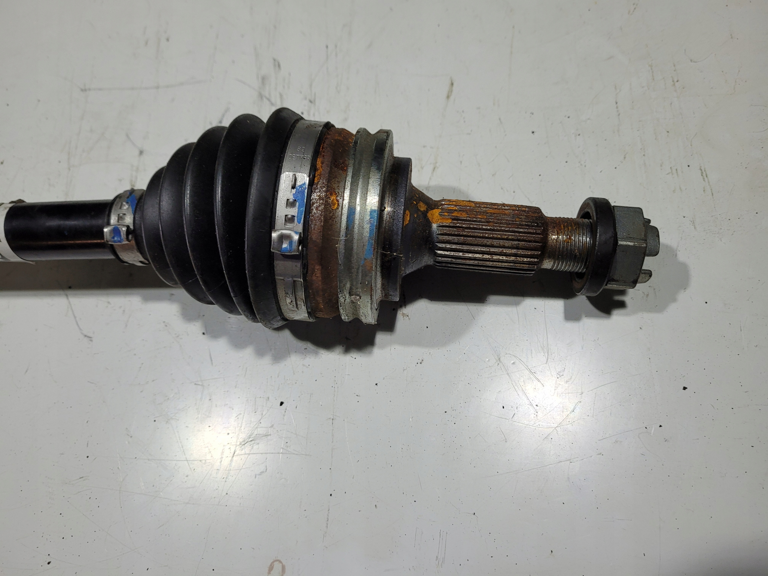 semi-axis left short. PEUGEOT 3008 II 5008 II 1.6 THP