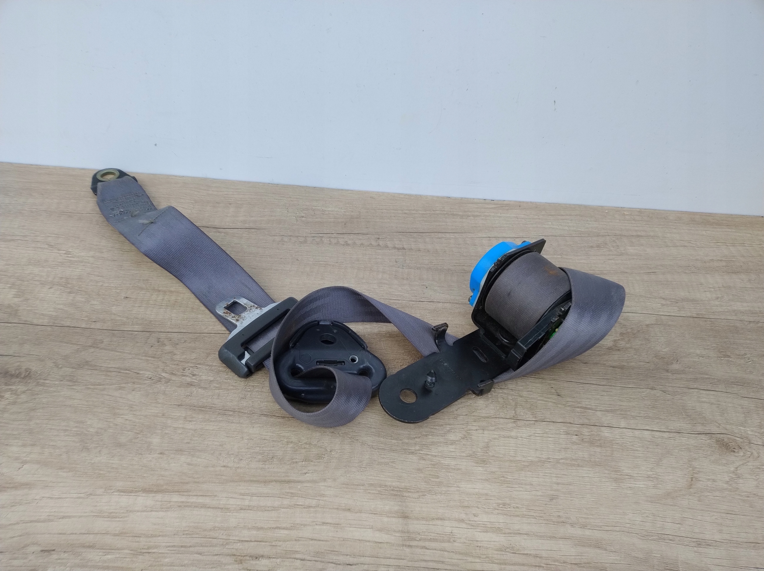 right tension belt safety right front CHRYSLER 300M