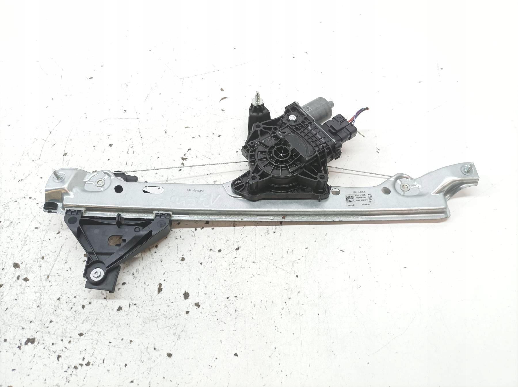 mechanism windows left rear part EU 827213136R Dacia Duster III (2024- )
