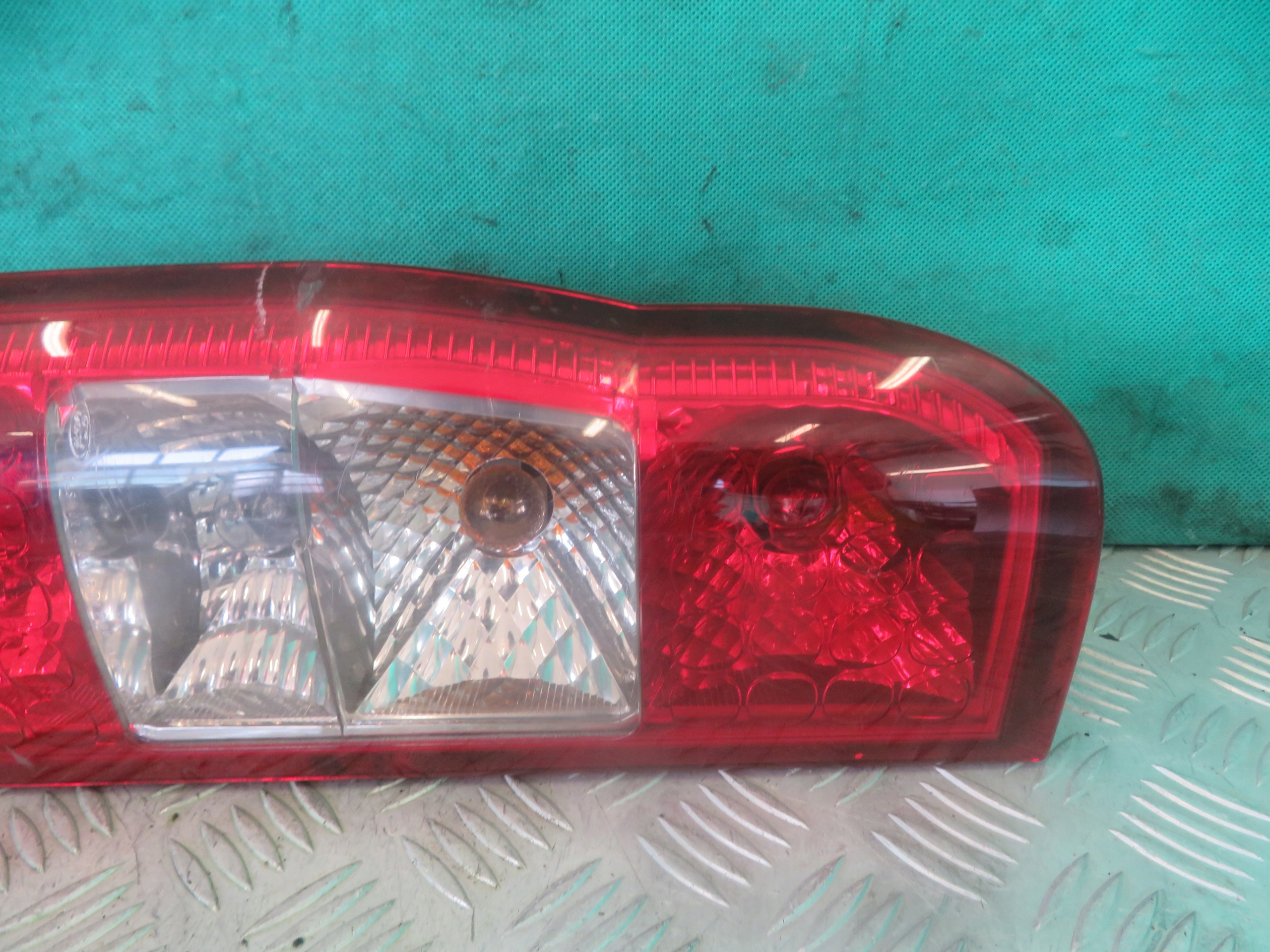 light left rear part FORD TRANSIT 13R 6C11-13405