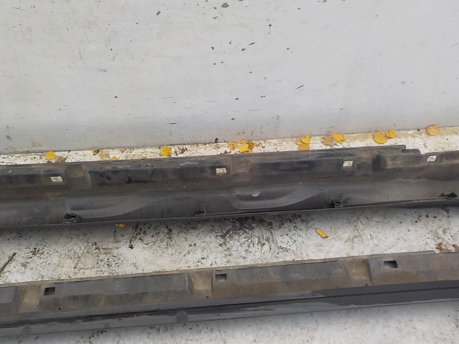 956 DACIA DUSTER II 17- mouldings caps threshold