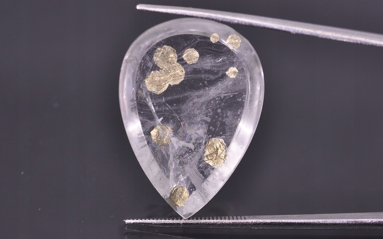 Pyritový křemen konvexní slzná deska 25x18 mm