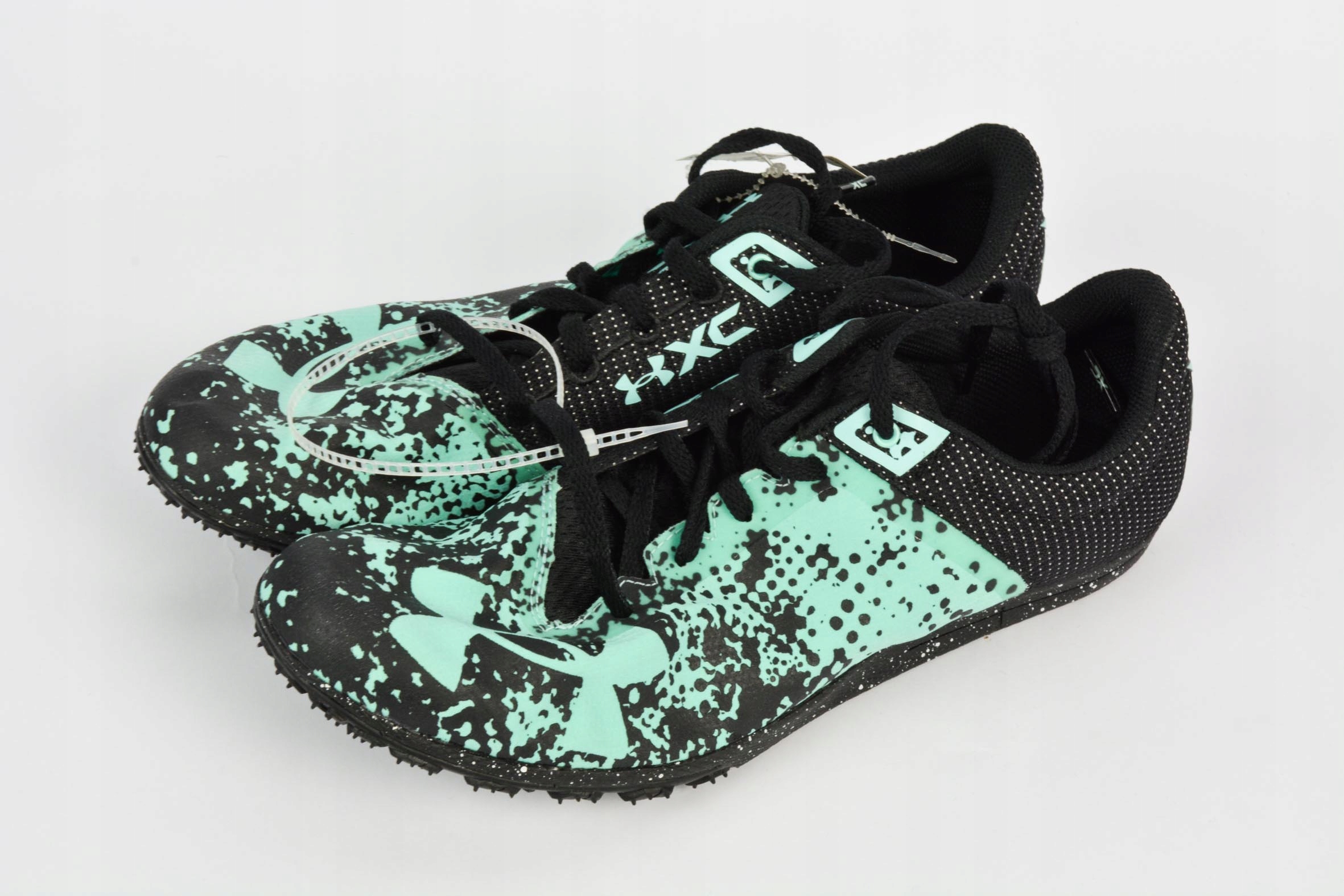 Kolce do biegania UNDER ARMOUR XC roz 43(27,5cm)
