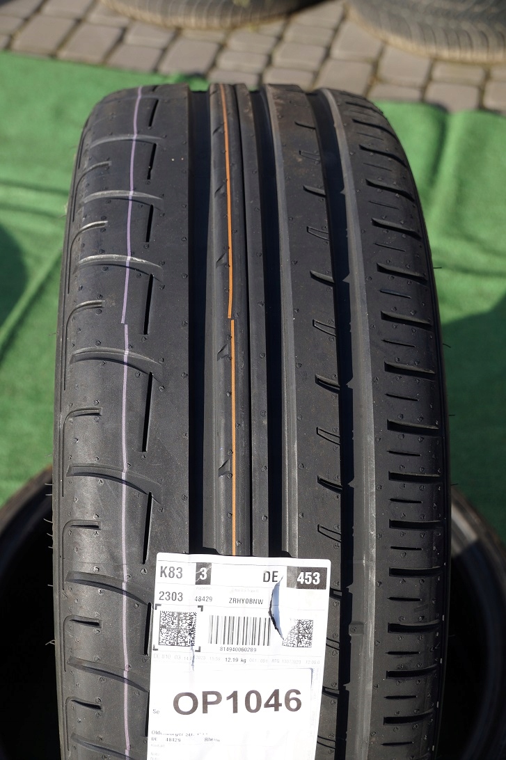 OPONA DUNLOP SPORT MAXX RT2 245/45 R18 100Y XL