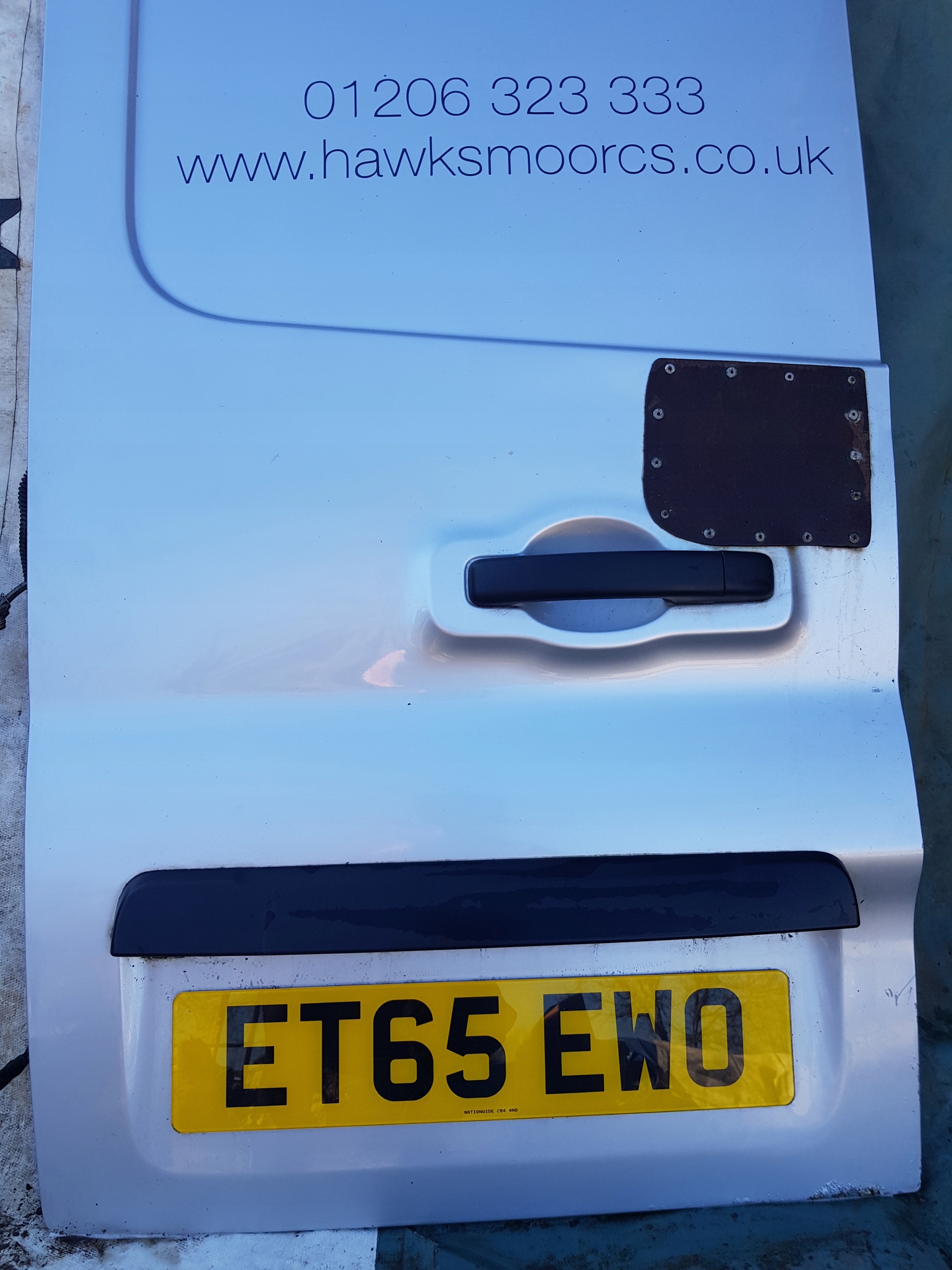 TRAFIC III VIVARO B door rear part rear. left silver complete