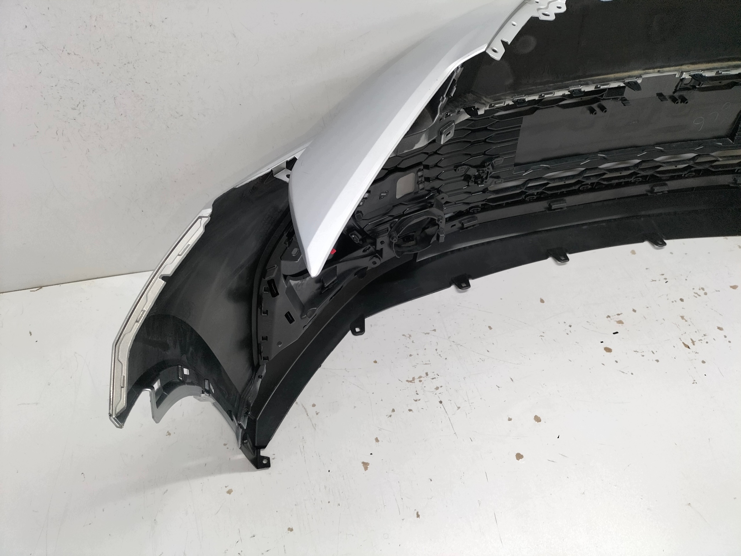 front bumper front TOYOTA CHR C-HR 2 II 23- wersja without washers