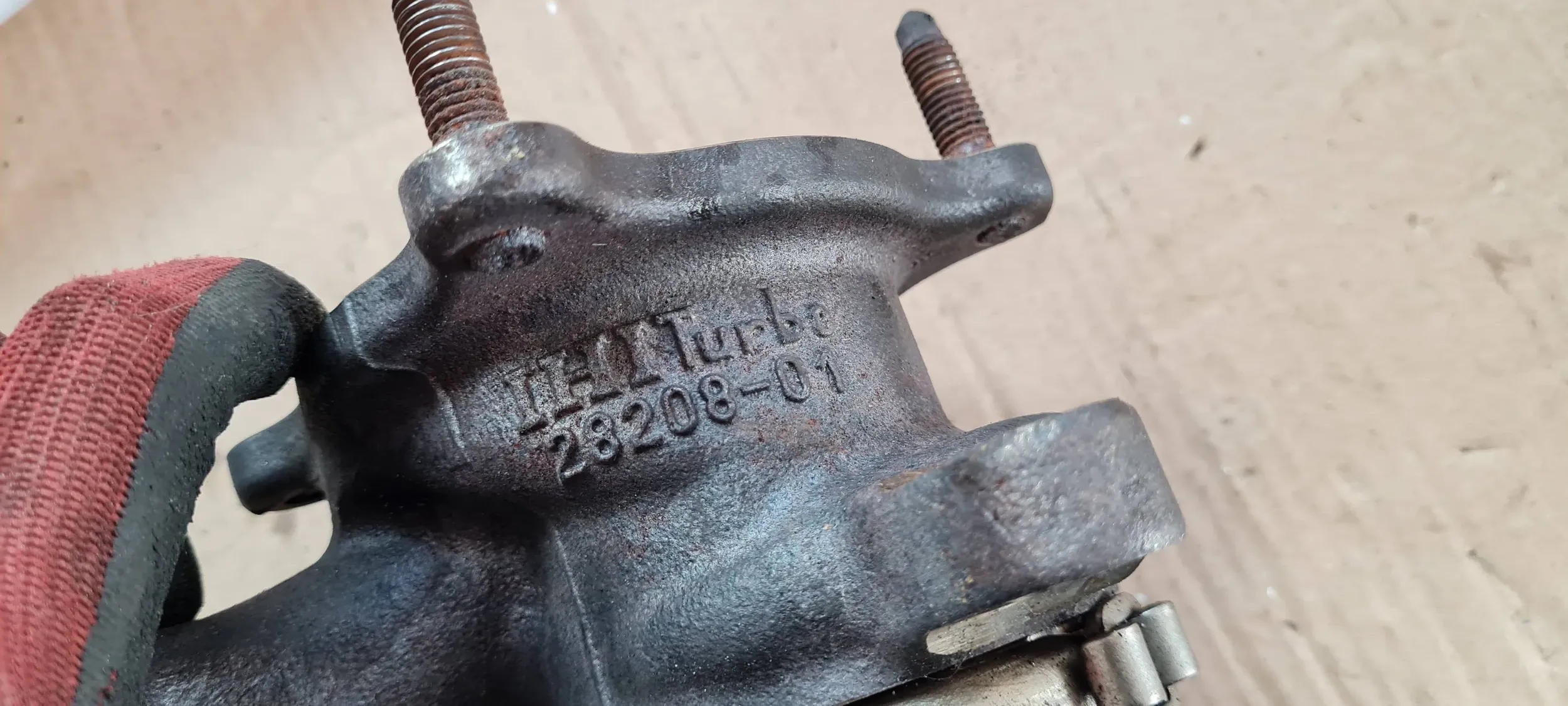 A5 8W obal KORPUS turbo 2.0 TFSI 28208-01 A4 B9 8W