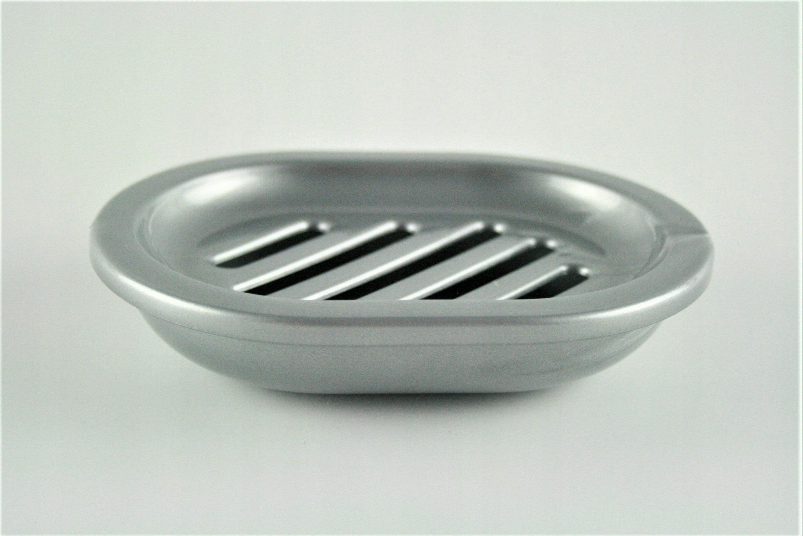 

Mydelniczka Dwuczęściowa Z Ociekaczem Srebrna Plas