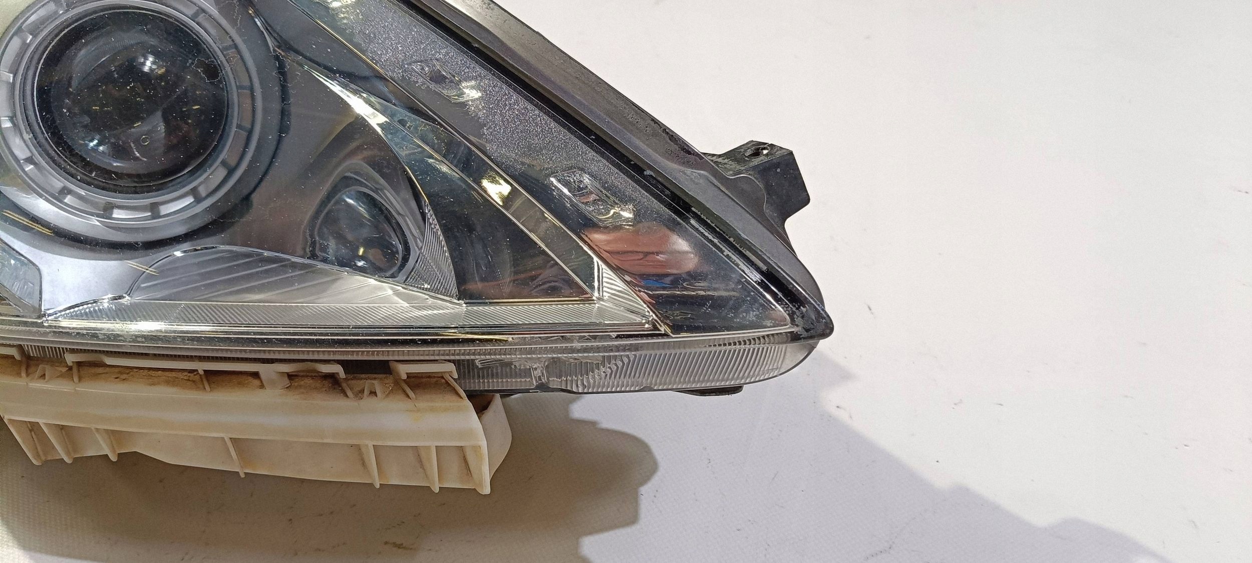 light front front right complete xenon Nissan 370z 2009