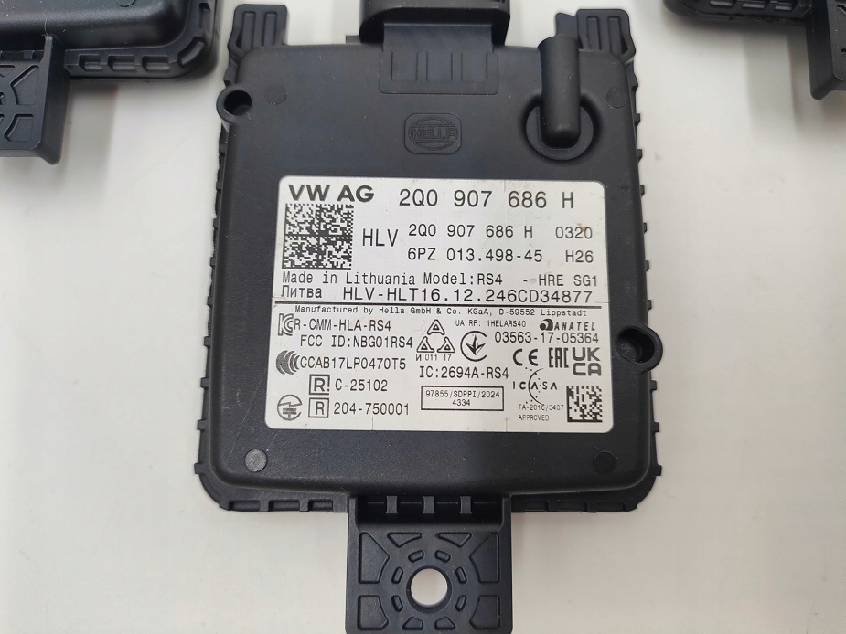 ассистент переключения полосы 2Q0907685H 2Q0907686H Audi A3 vw GOLF VIII