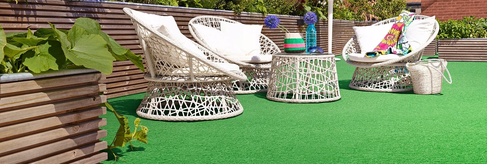 SZTUCZNA TRAWA WYKŁADZINA DYWAN NOPKI PATIO 30 CZERWIEŃ 4m DOM TARAS BALKON Długość 0.25 m