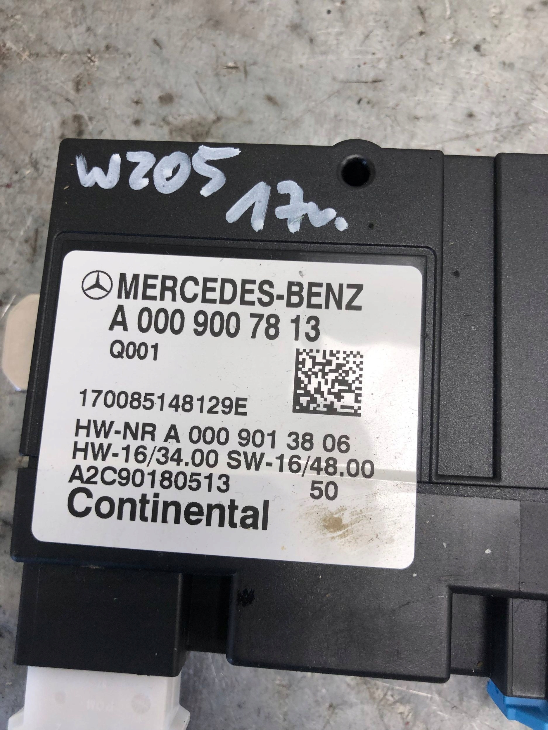 Module POMPY Carburant MERCEDES W205 KOMBI A0009007813