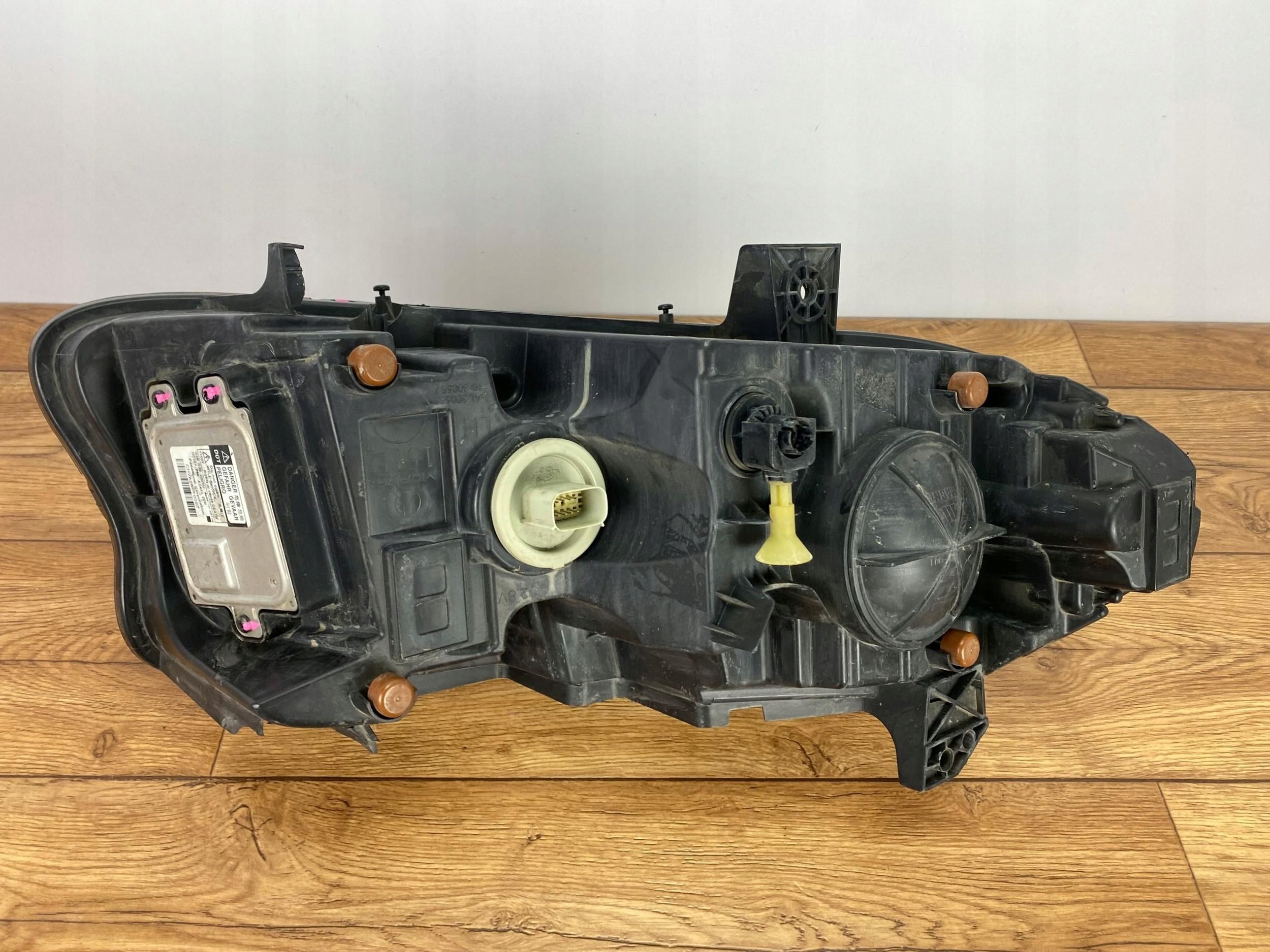light left front left front Bi xenon Dodge Charger 2015+ USA