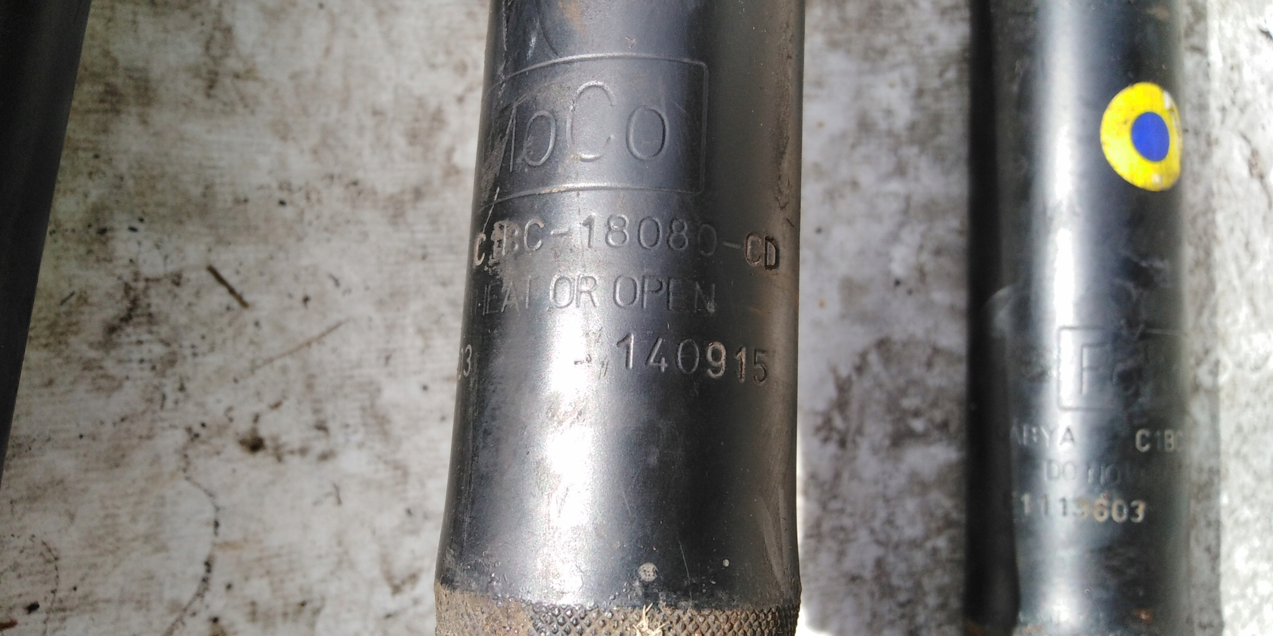 FIESTA MK7 ST 1,6 ECOBOOST AMORTYZATOR TYŁ ORYGINA Numer katalogowy części C1BC-18080-CD