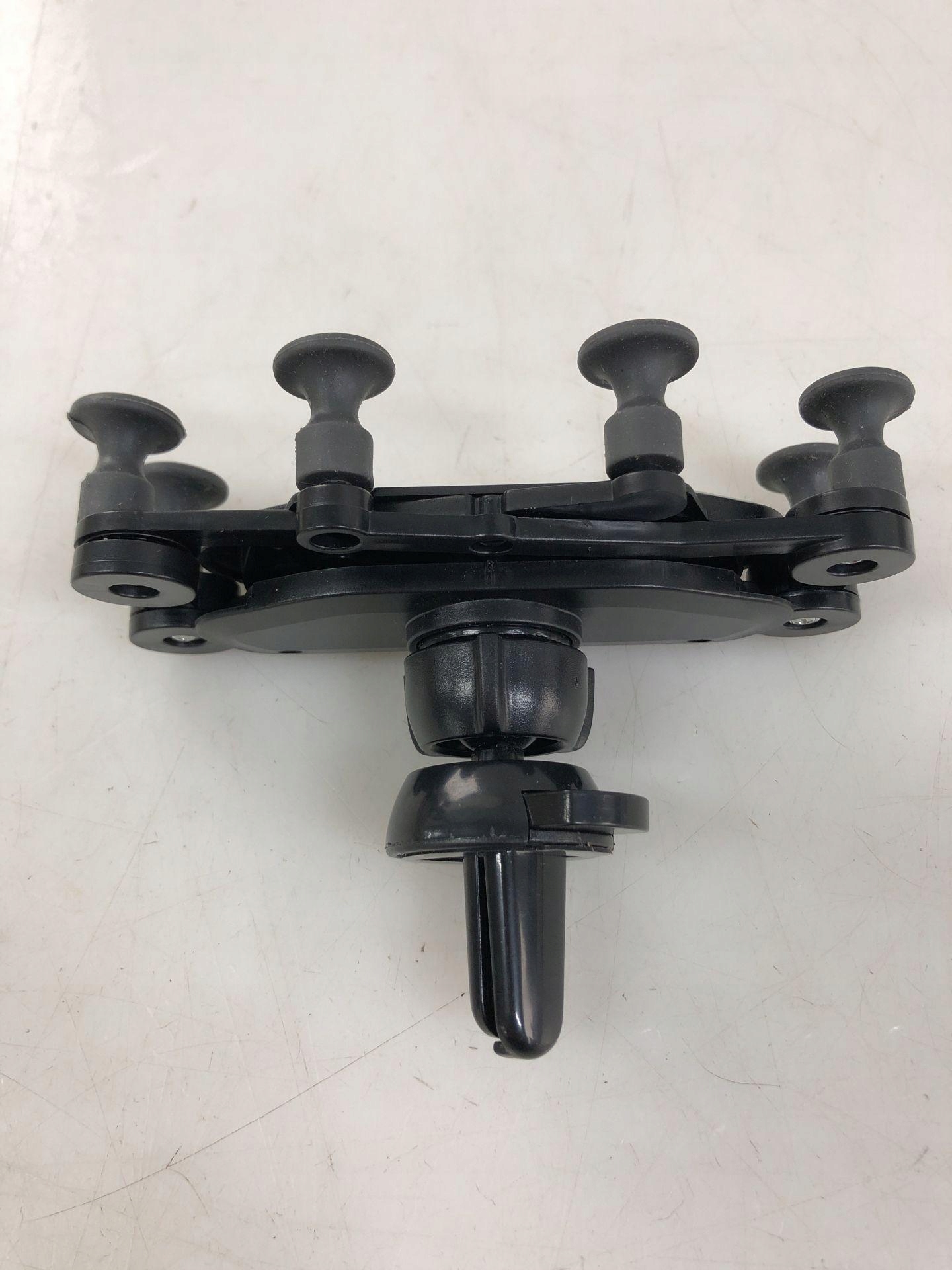 UCHWYT SAMOCHODOWY NA TELEFON Rodzaj do telefonów